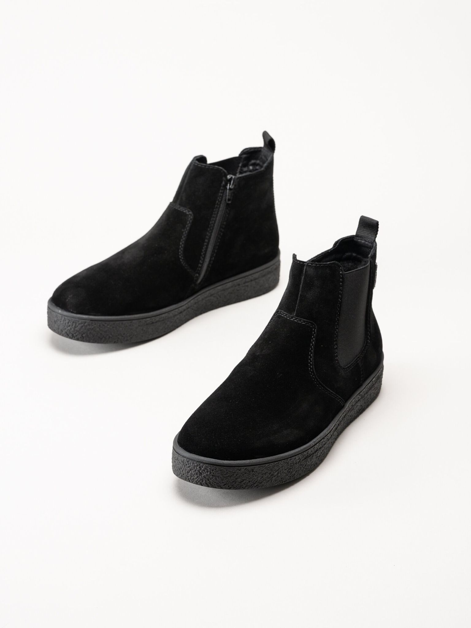 Rieker - Svarta fodrade curlingkängor i mocka