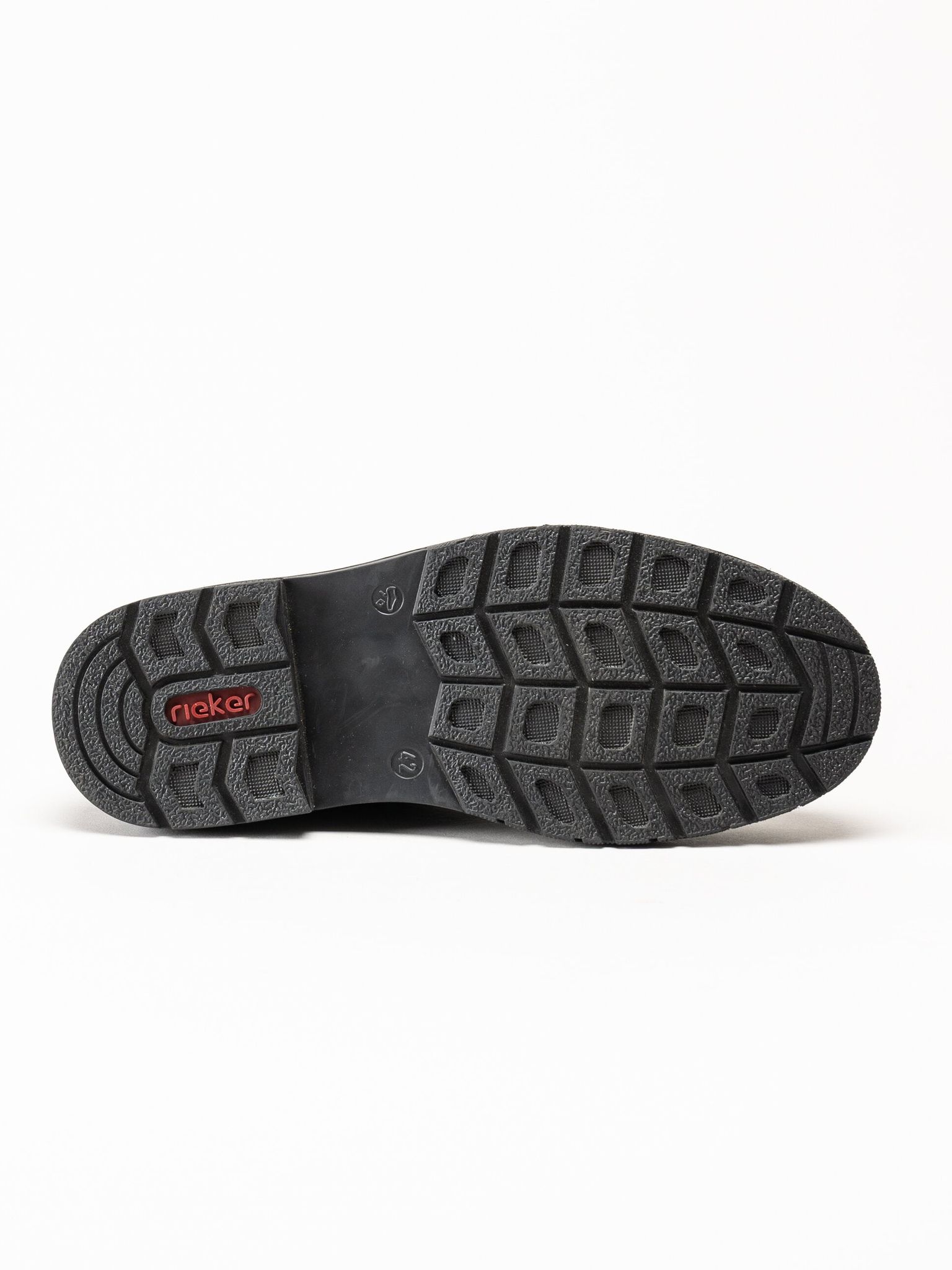 Rieker - Svarta fodrade boots i oljad nubuck