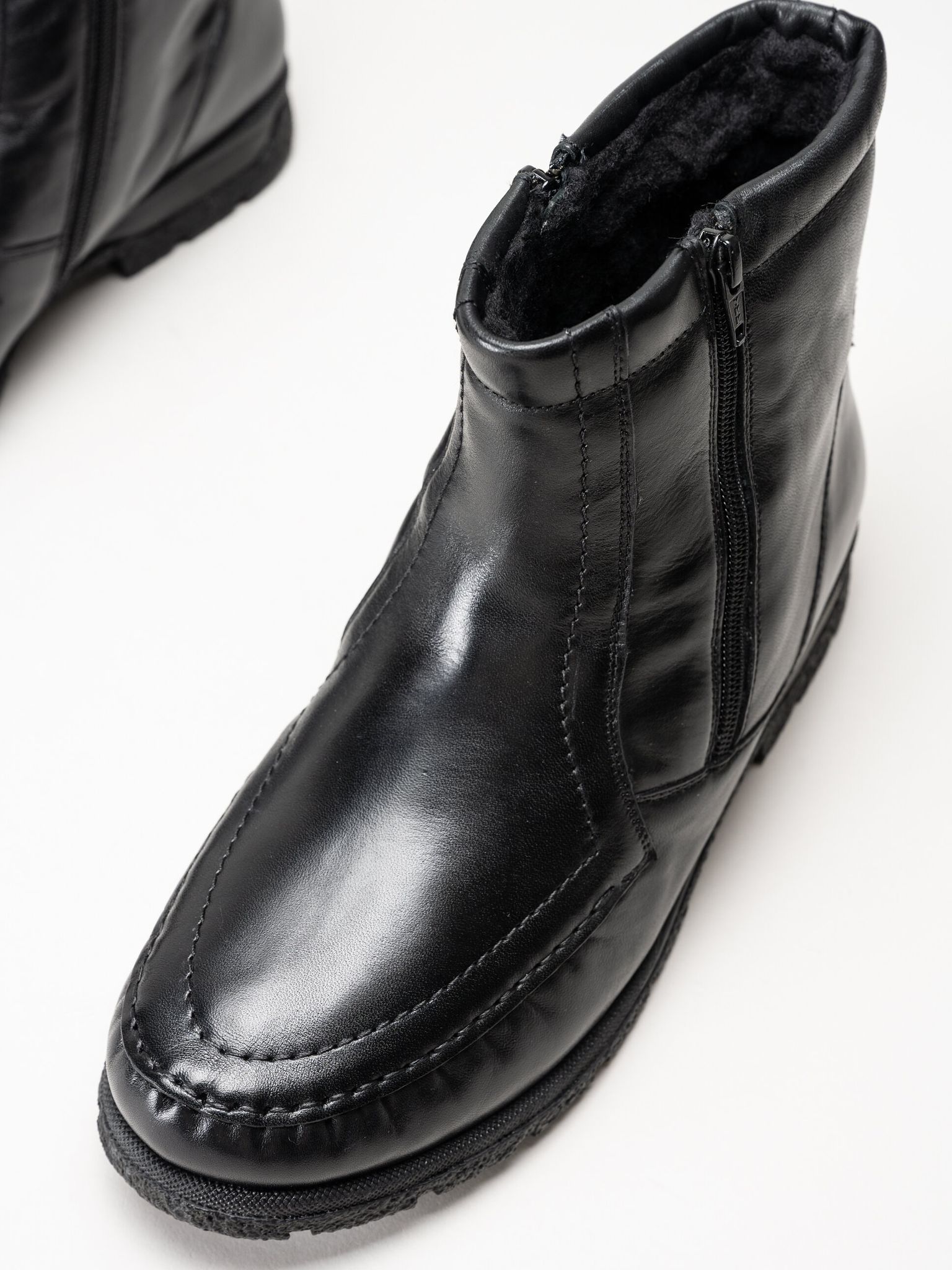 Marco Bossi - Svarta fodrade boots i skinn