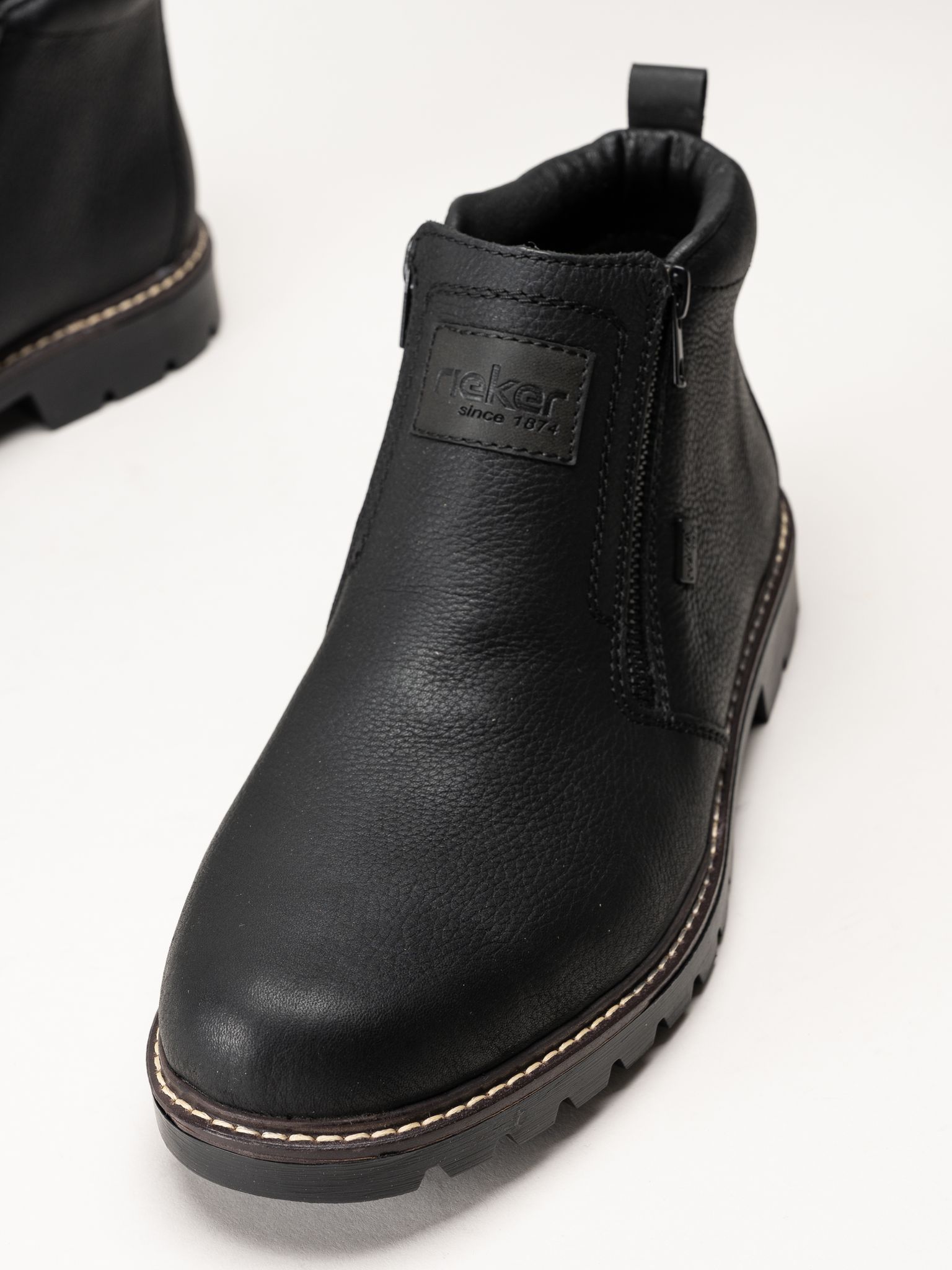 Rieker - Svarta fodrade boots