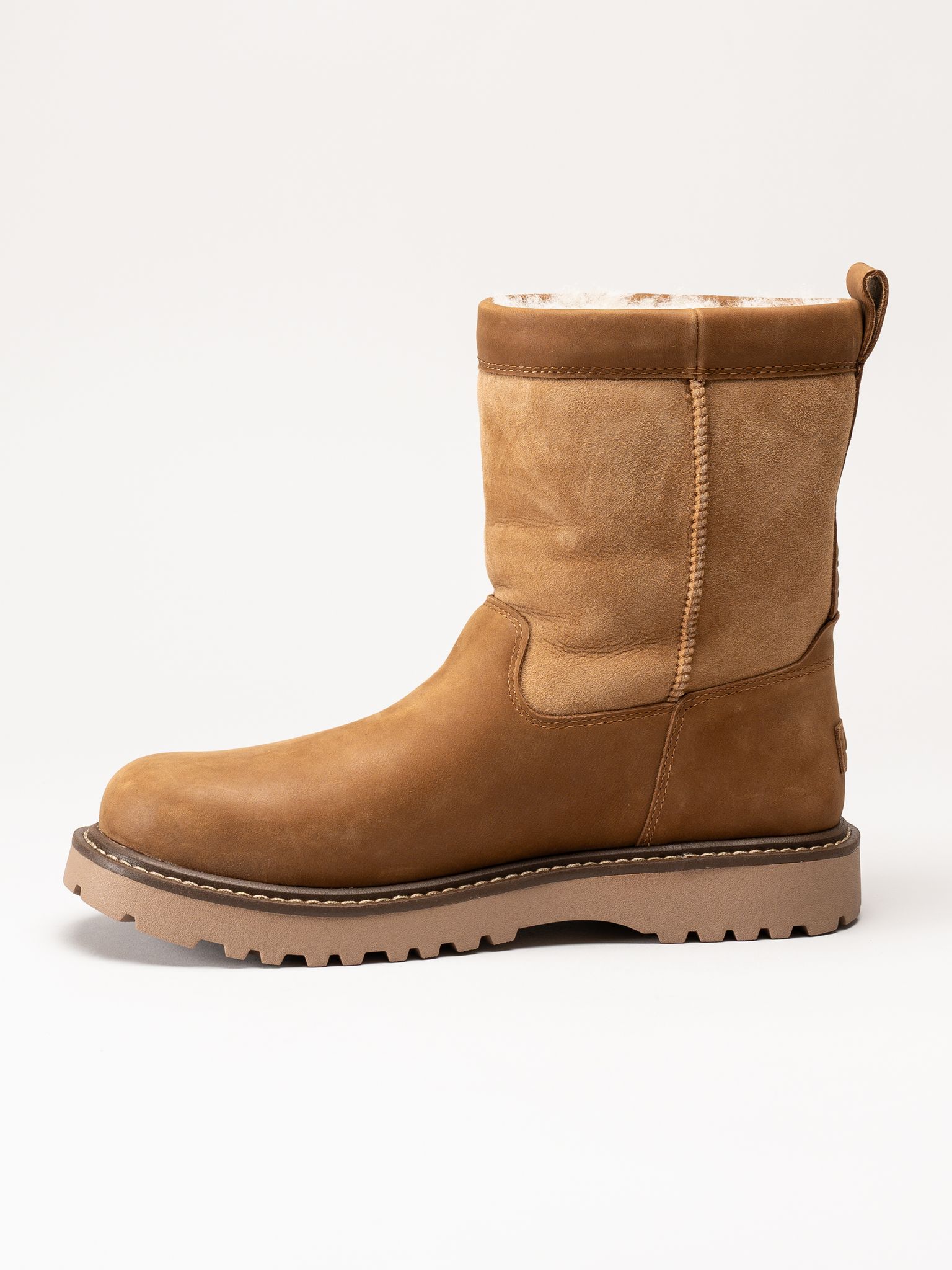 UGG - Birch Boot II - Bruna fodrade boots