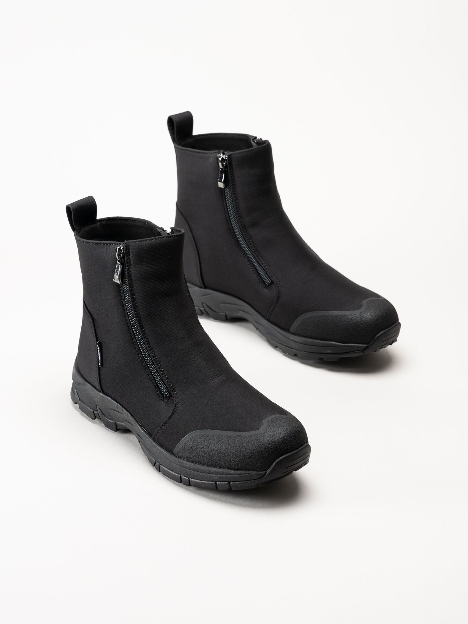 Eskimo - Drayton M Studs - Svarta fodrade boots med dubbar