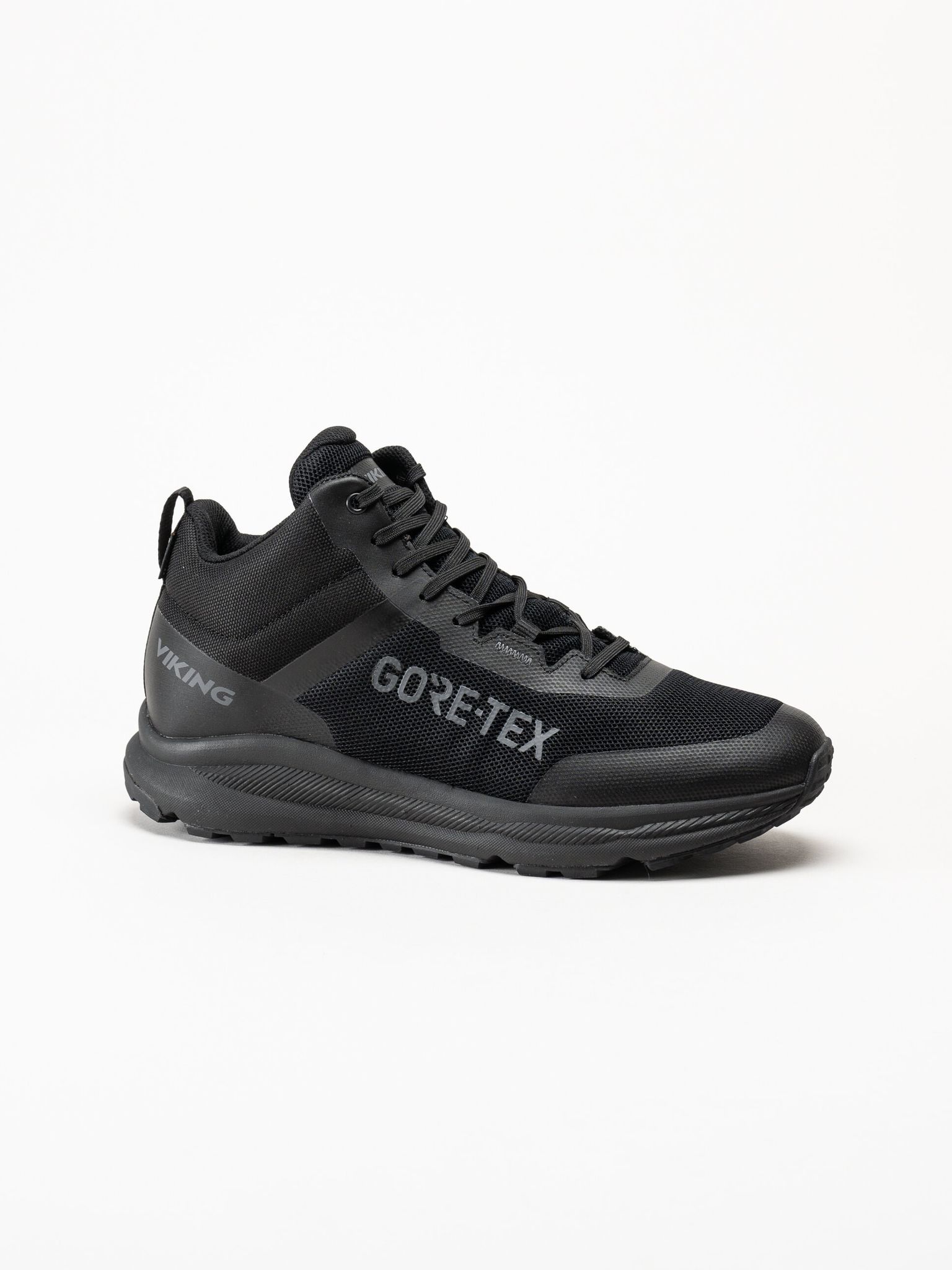 Viking Footwear - Stride Mid GTX - Svarta vandringsskor  i Gore-tex