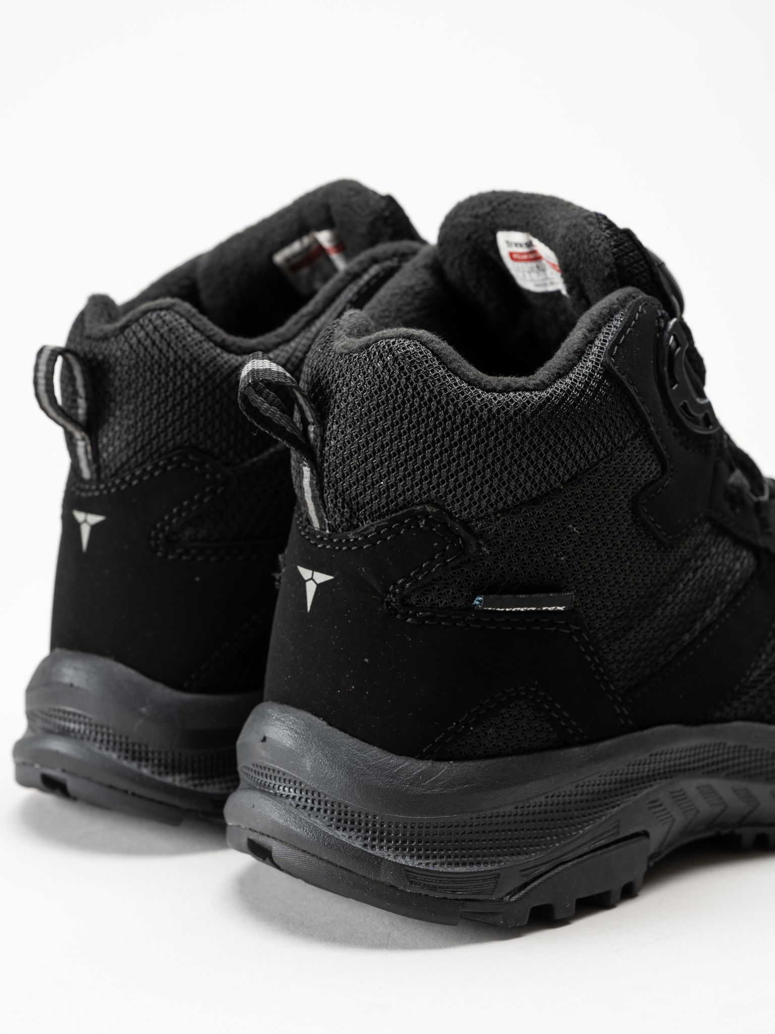 Treksta - Polar Mid Htx - Svarta fodrade kängor