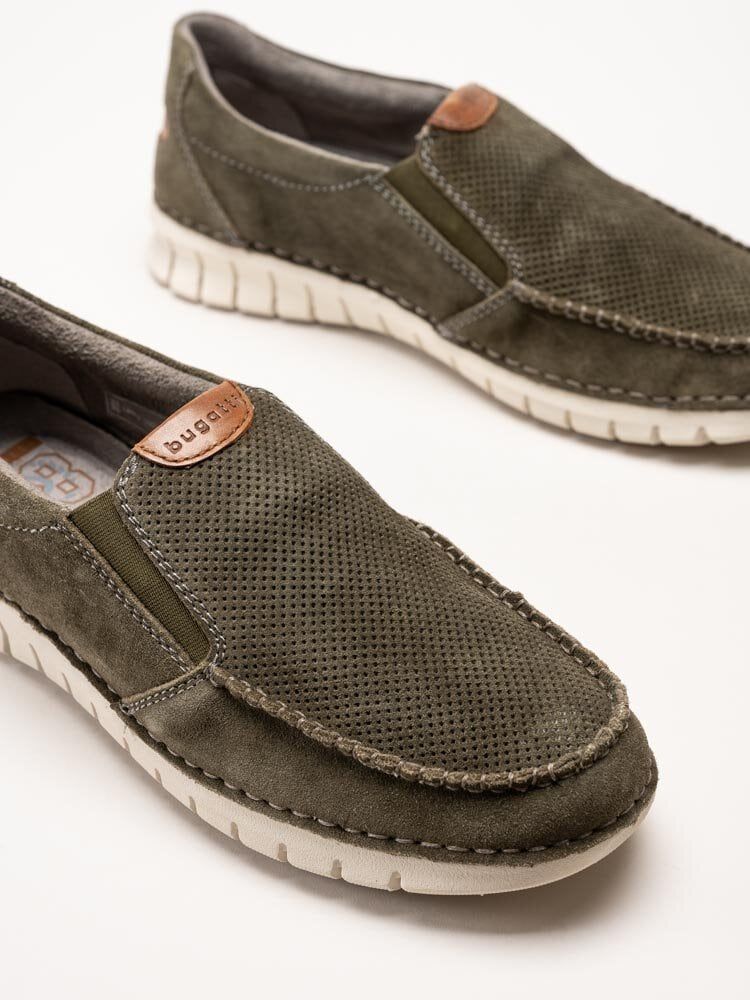 Bugatti - Gröna slip on skor i mocka
