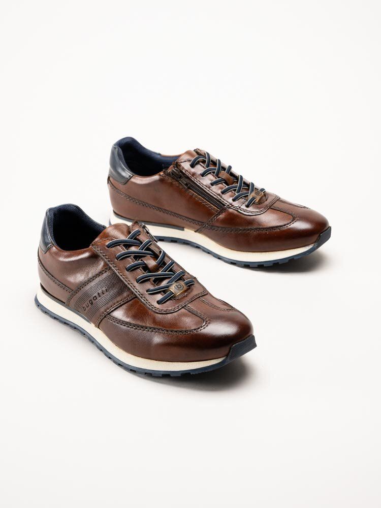 Bugatti - Bruna sportiga promenadskor i skinn