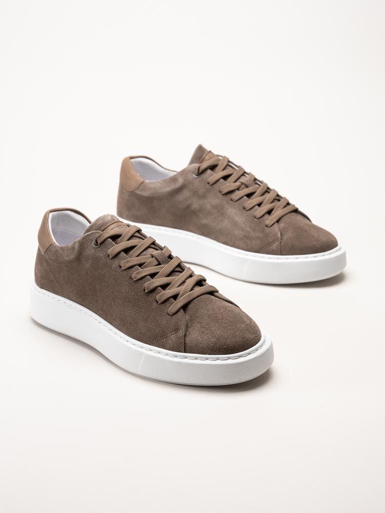 Johnny Bulls - Mörkbruna sneakers i mocka