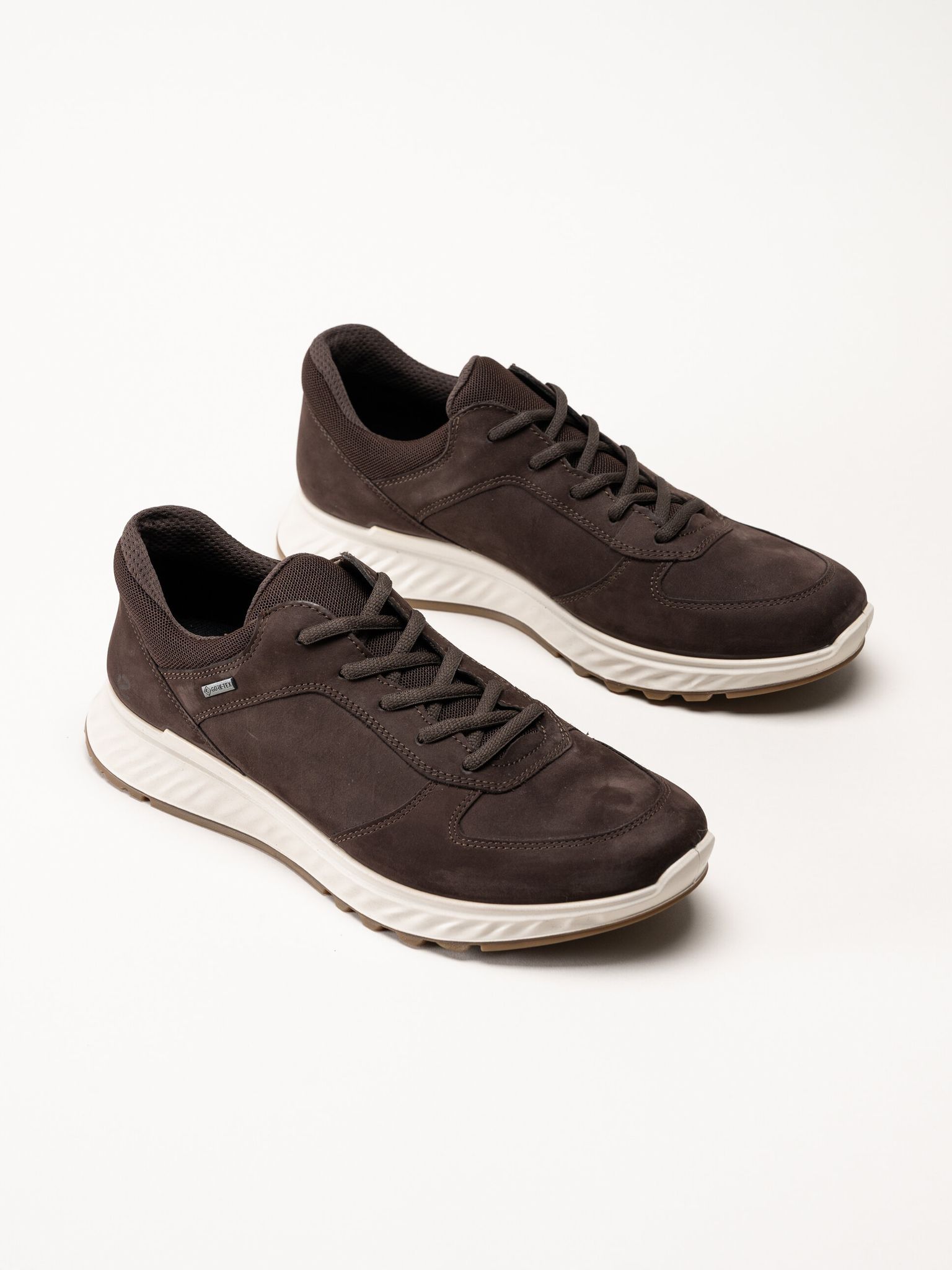 Ecco - Exostride Low GTX - Bruna promenadskor med Gore-Tex
