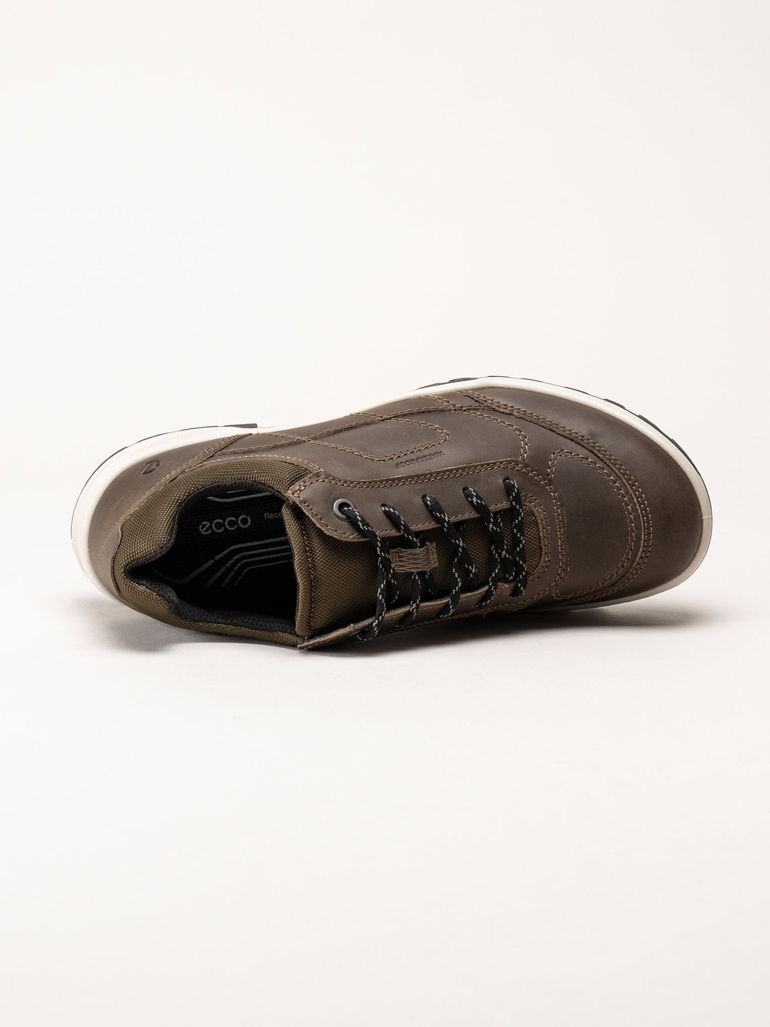 Ecco - Xpedition WP - Bruna promenadskor i oljad nubuck
