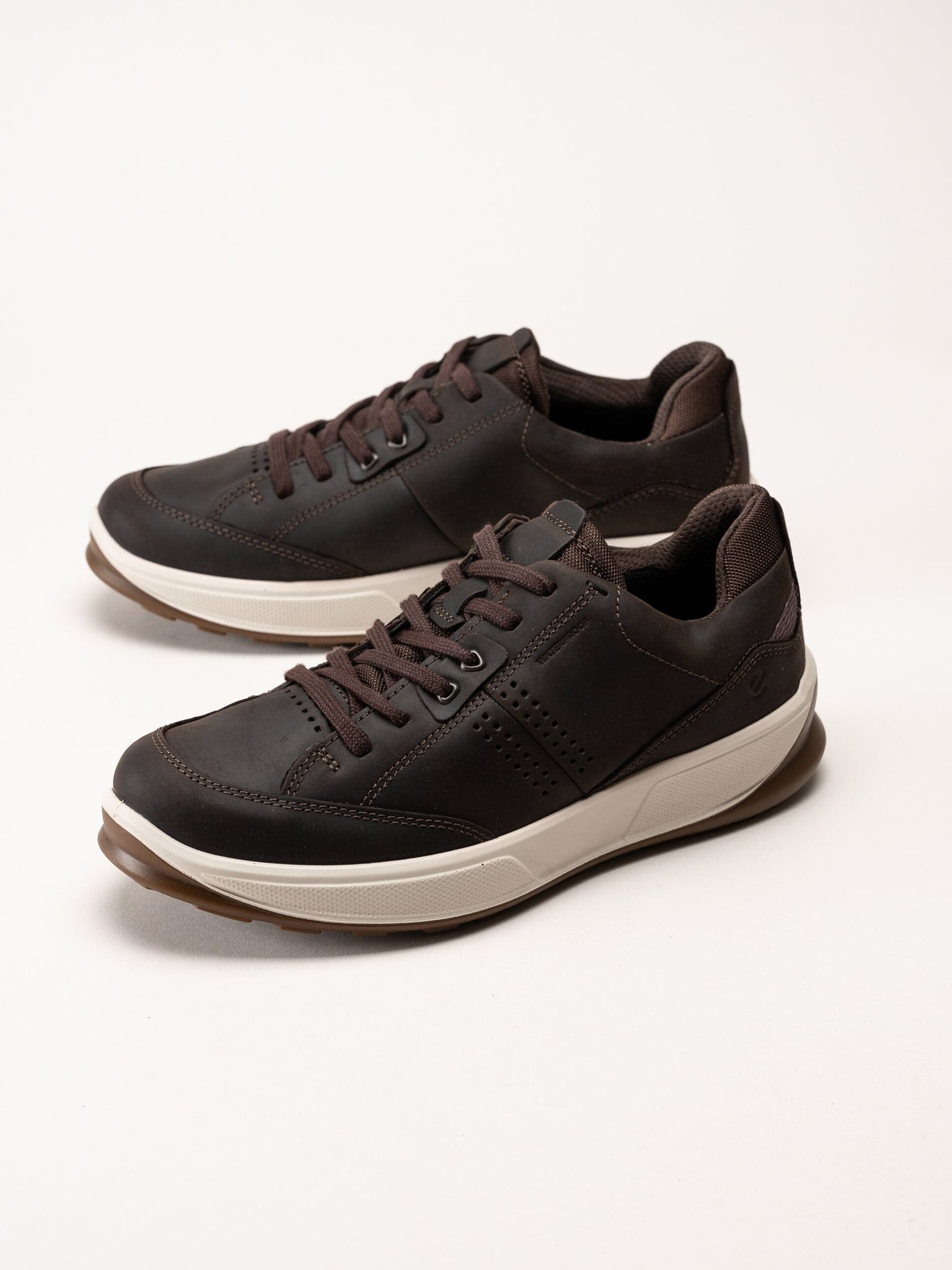 Ecco - Byway 2.0 Shoe WP - Bruna promenadskor i oljat skinn
