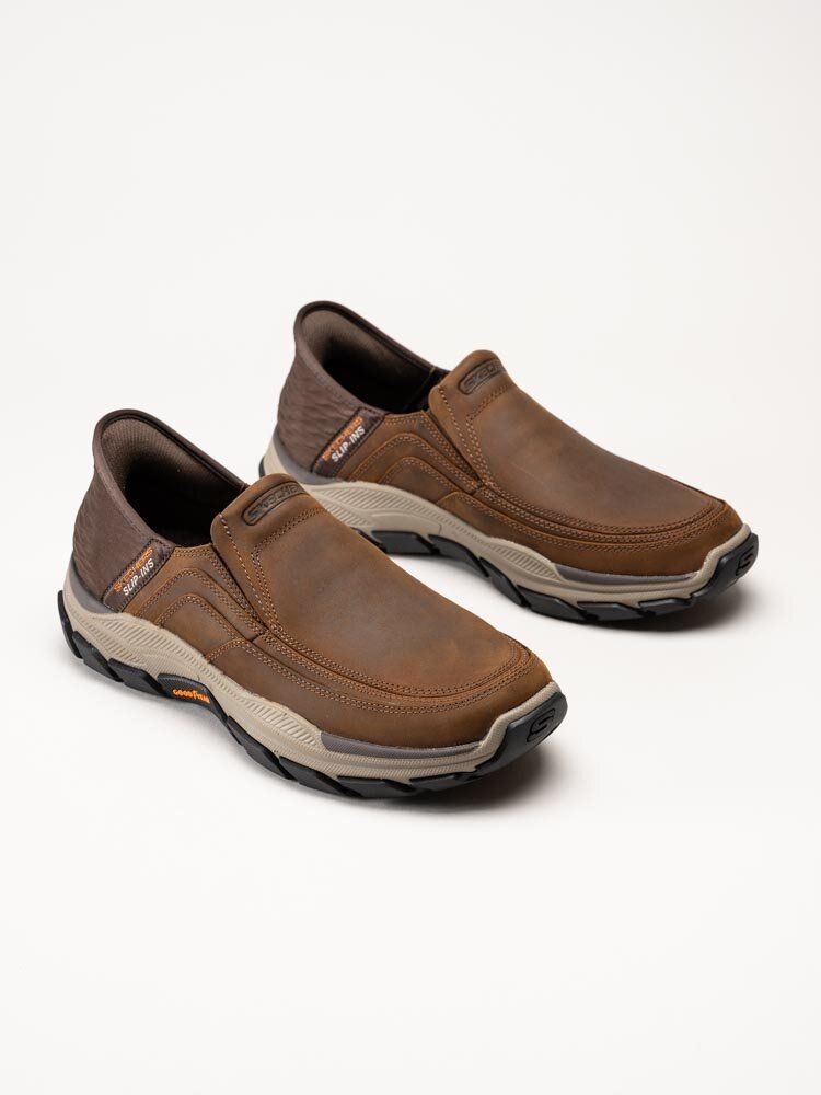 Skechers - Slip-Ins Respected - Elgin - Bruna slip-Ins promenadskor i oljad nubuck