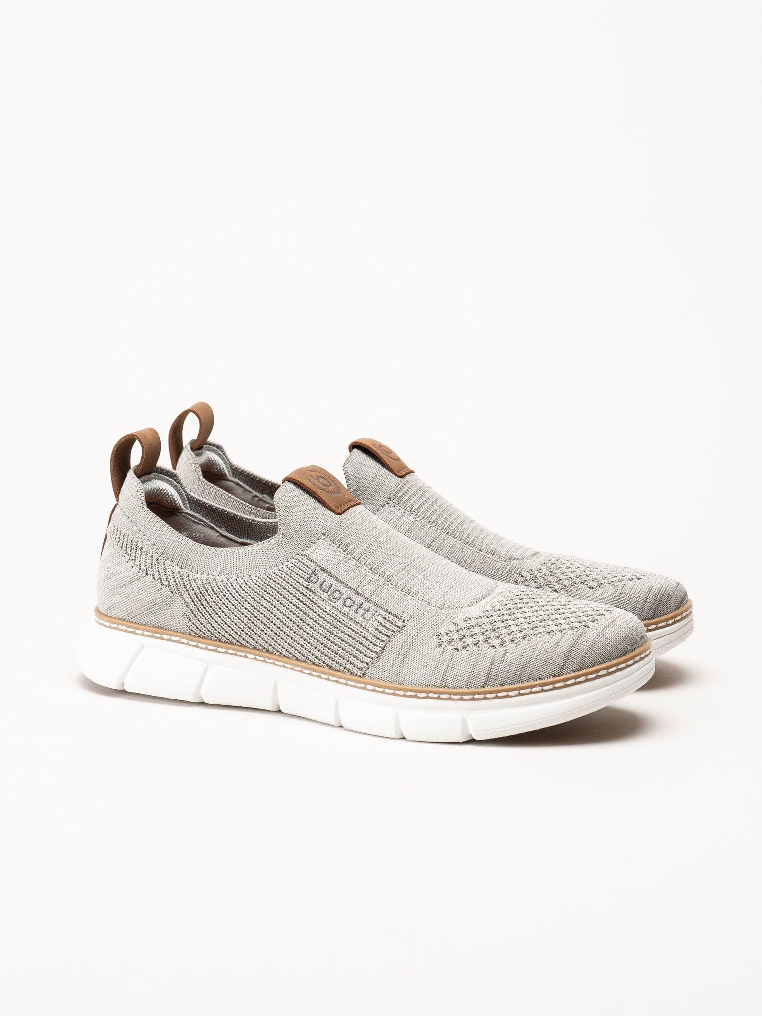 Bugatti - Passadena - Beige slip on sneakers i mesh