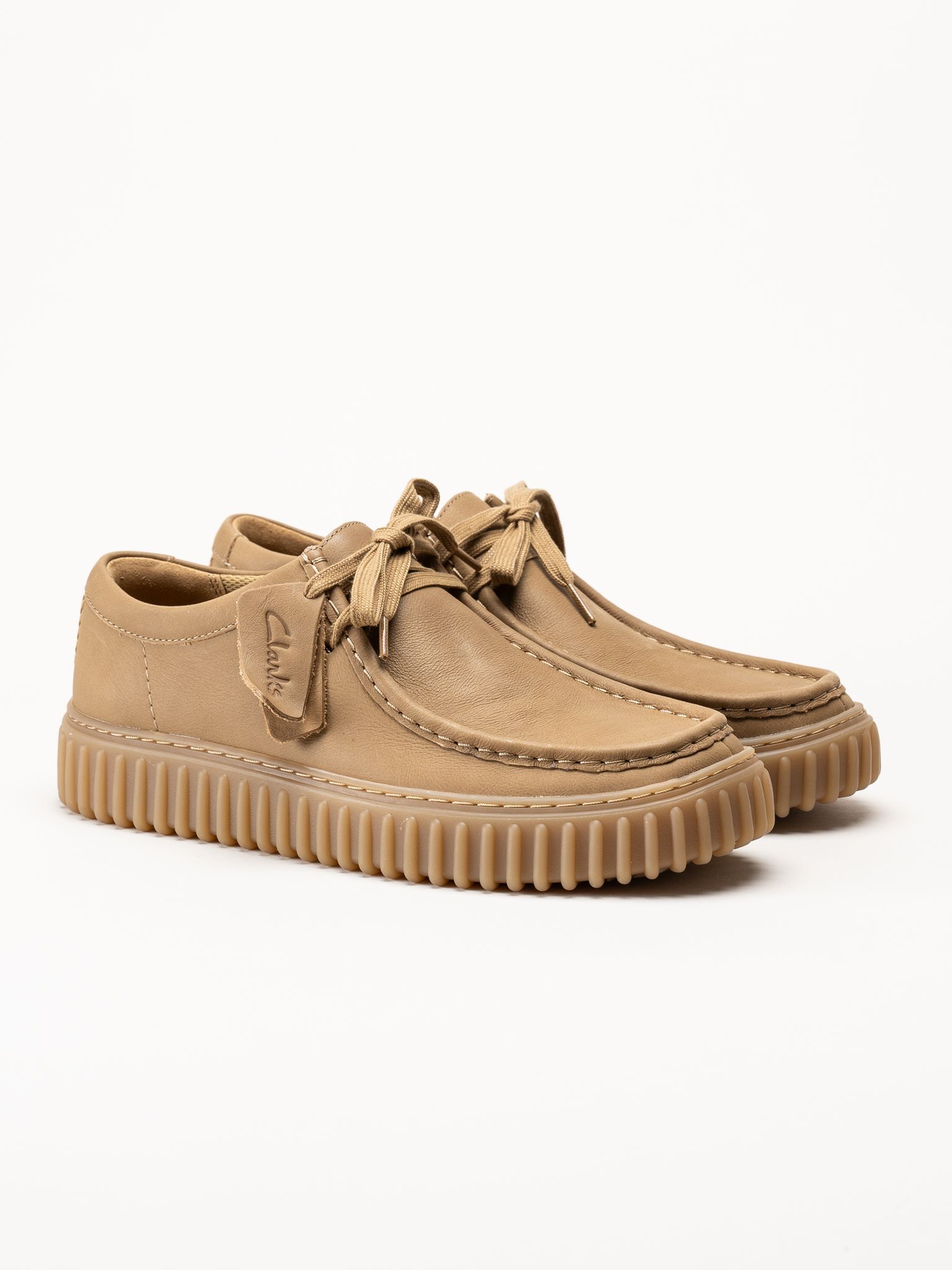 Clarks - Torhill Lo - Beige snörskor i skinn