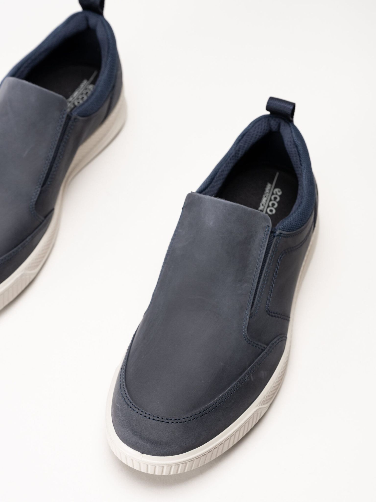 Ecco - Byway M Slip-On - Mörkblå slip on skor