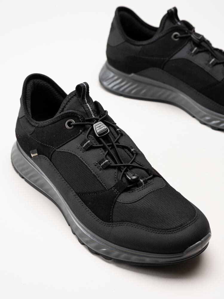 Ecco - Exostride - Svarta sportiga sneakers med Gore-Tex