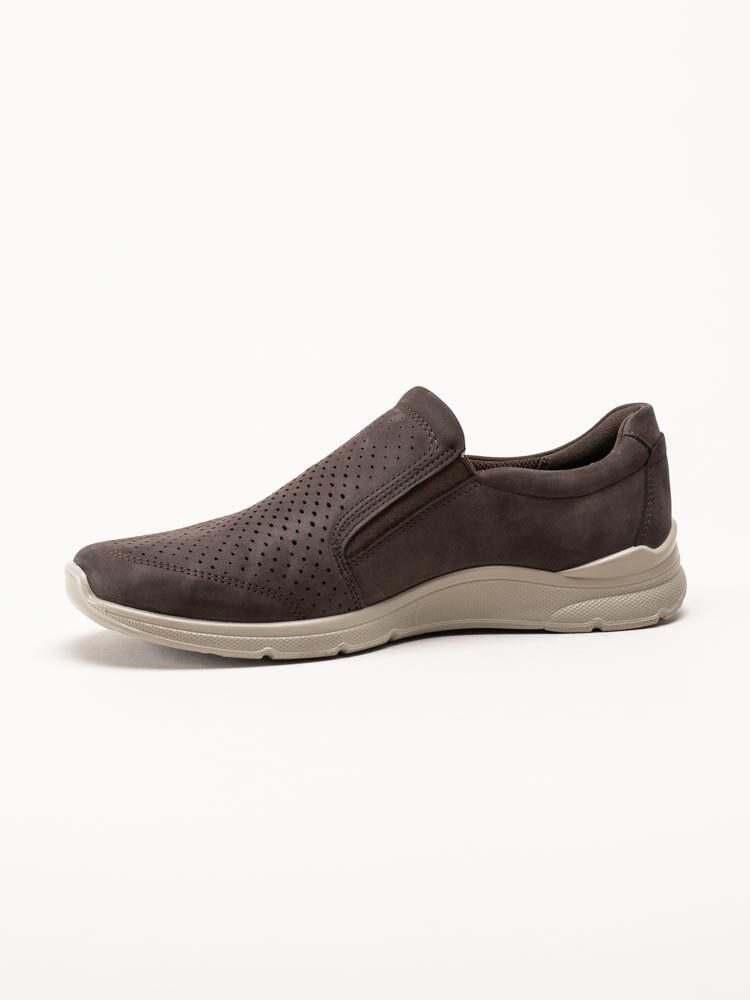 Ecco - Irving Slip On Perf - Bruna slip on sneakers i nubuck