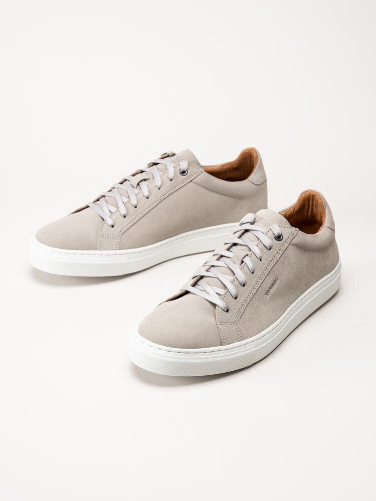 Strömberg - Arezzo - Ljusgrå sneakers i mocka