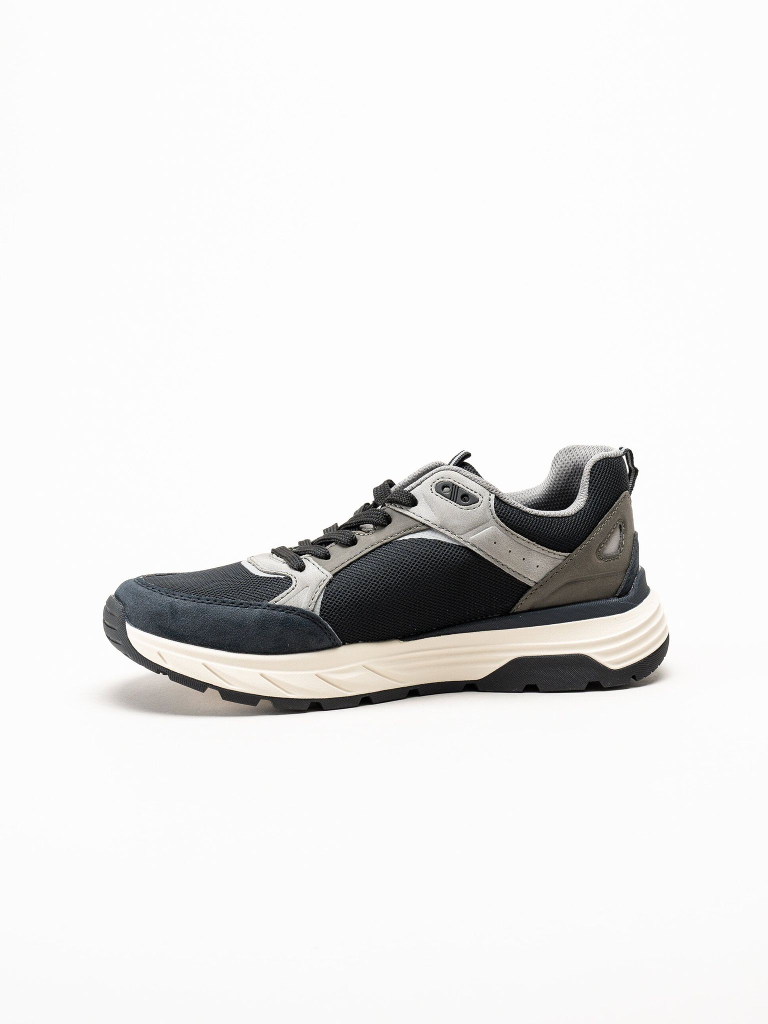 Rieker - Svarta sneakers i textil