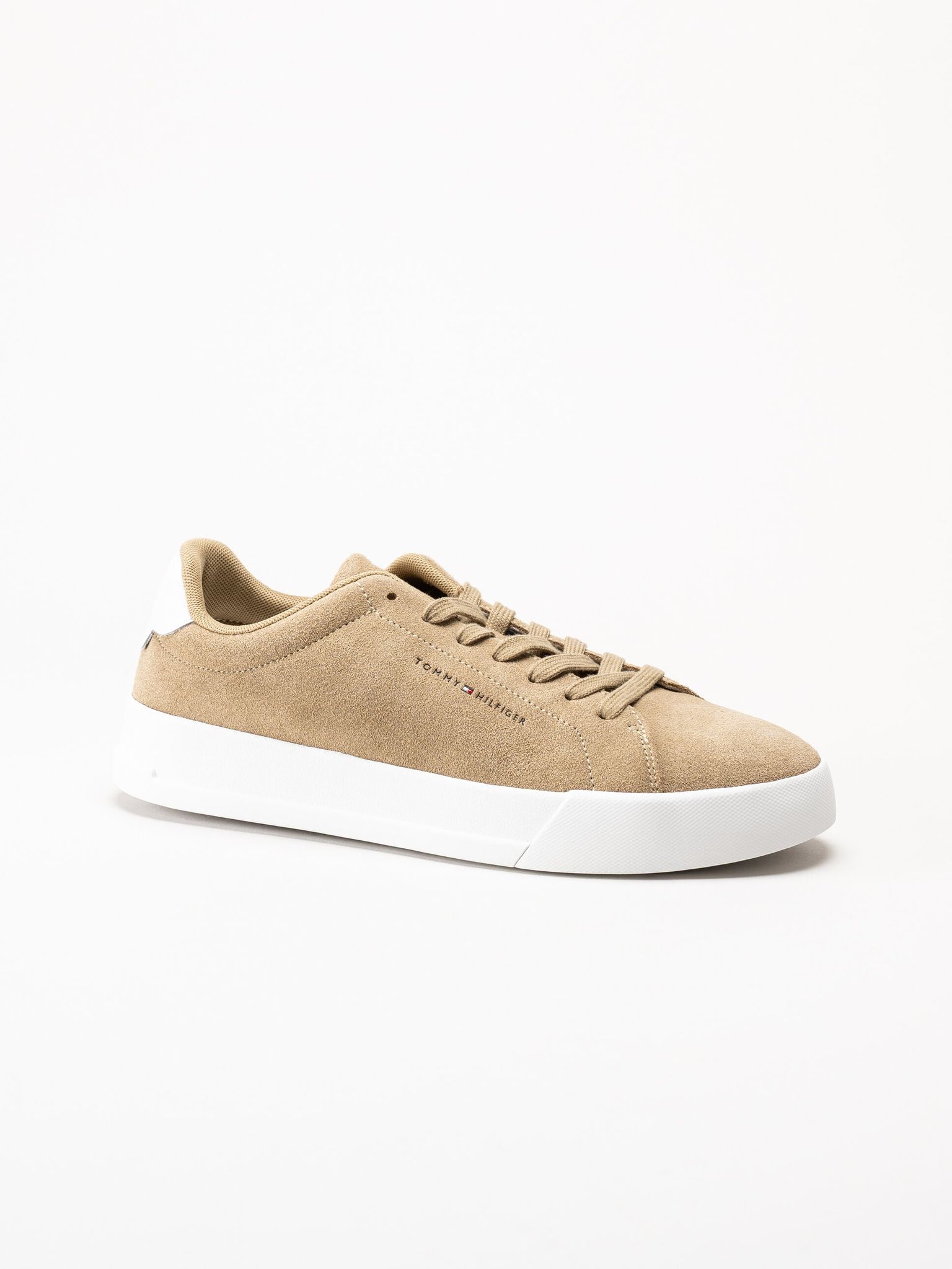 Tommy Hilfiger - TH Court Core Suede - Beige sneakers i mocka