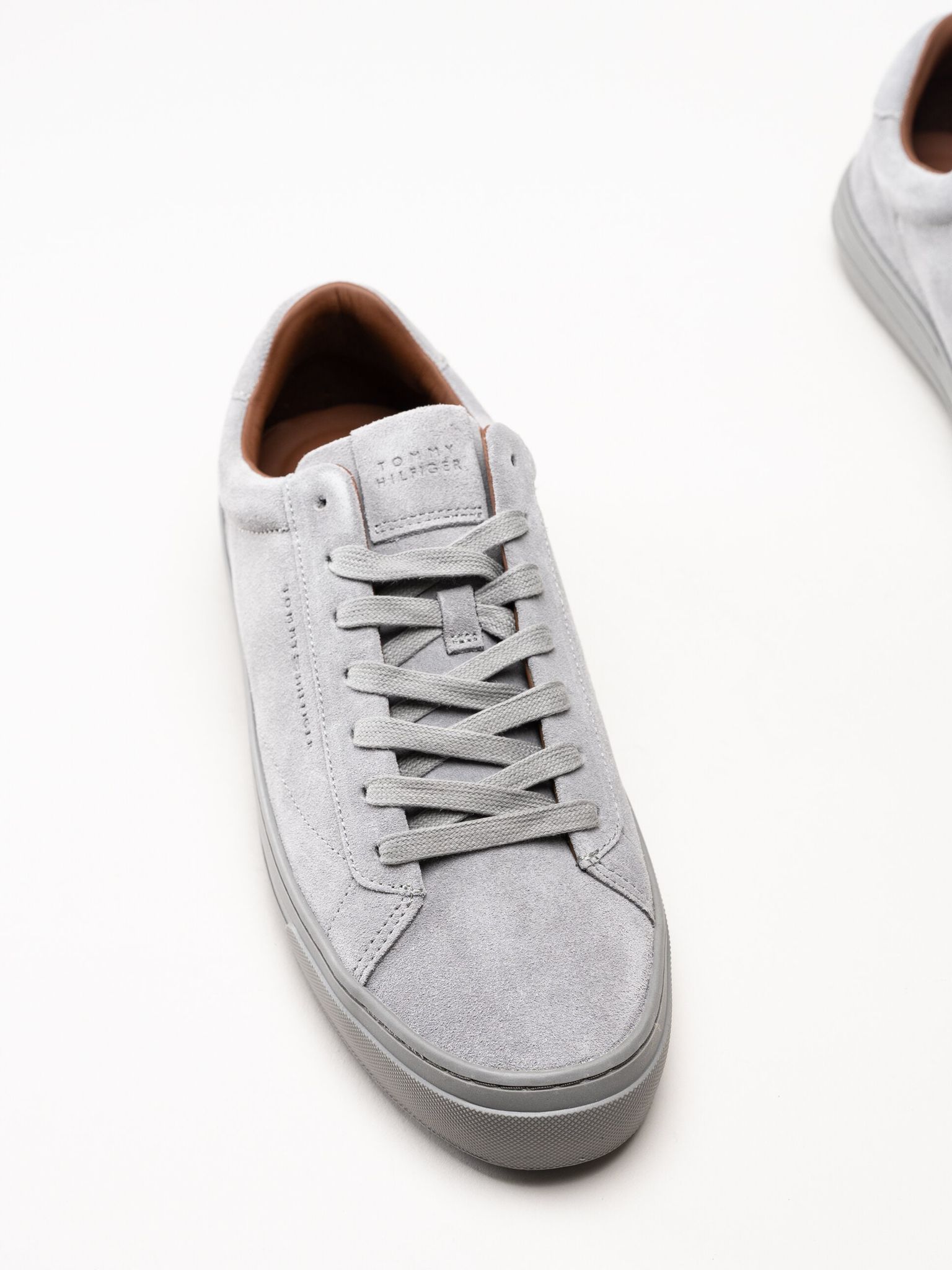 Tommy Hilfiger - Park Premium - Grå sneakers i mocka