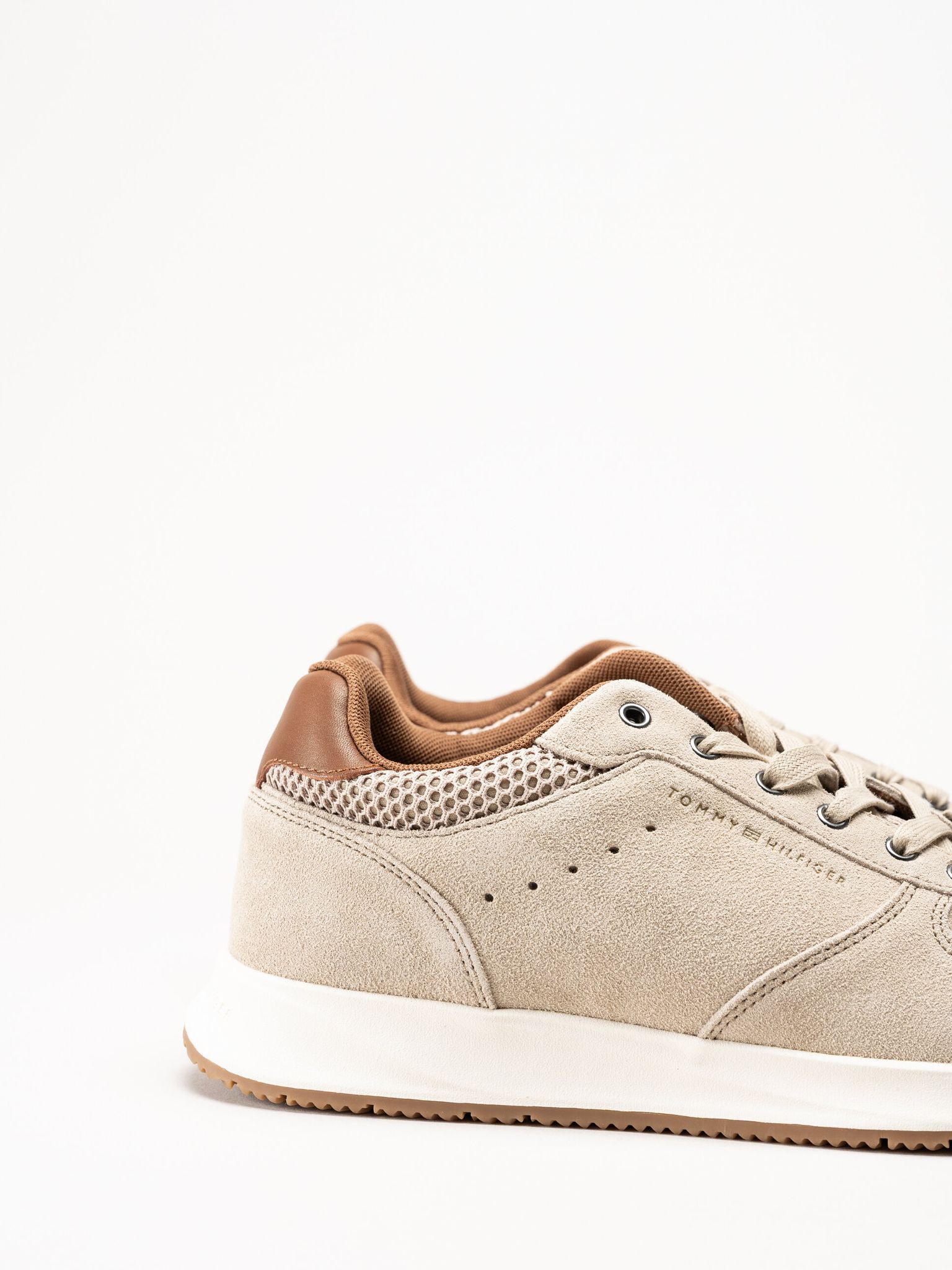 Tommy Hilfiger - Newport Mix - Beige sneakers i mocka
