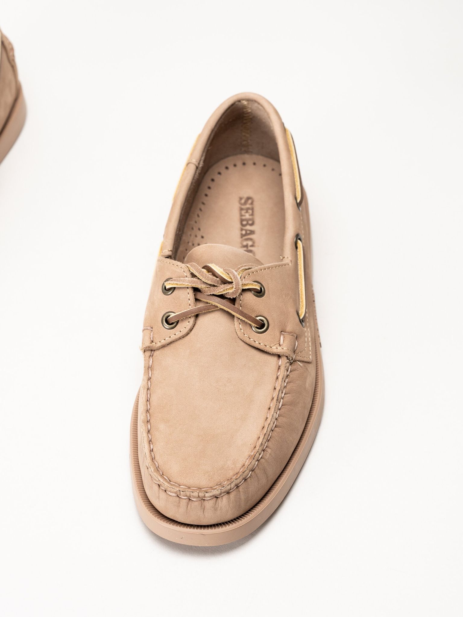 Sebago - Portland - Beige seglarskor i nubuck