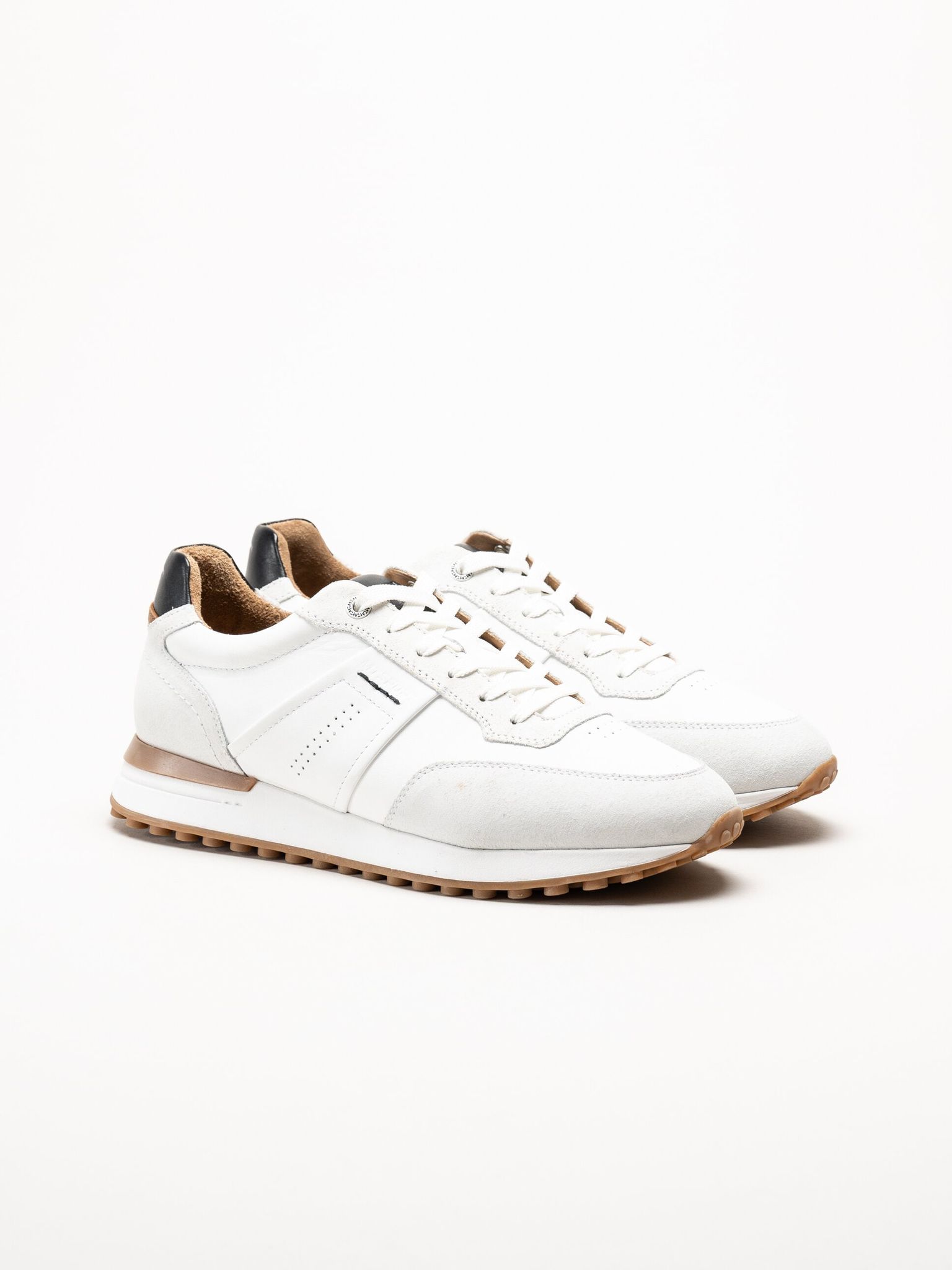 Marco Tozzi - MT Sport - Vita sneakers i skinn och mocka
