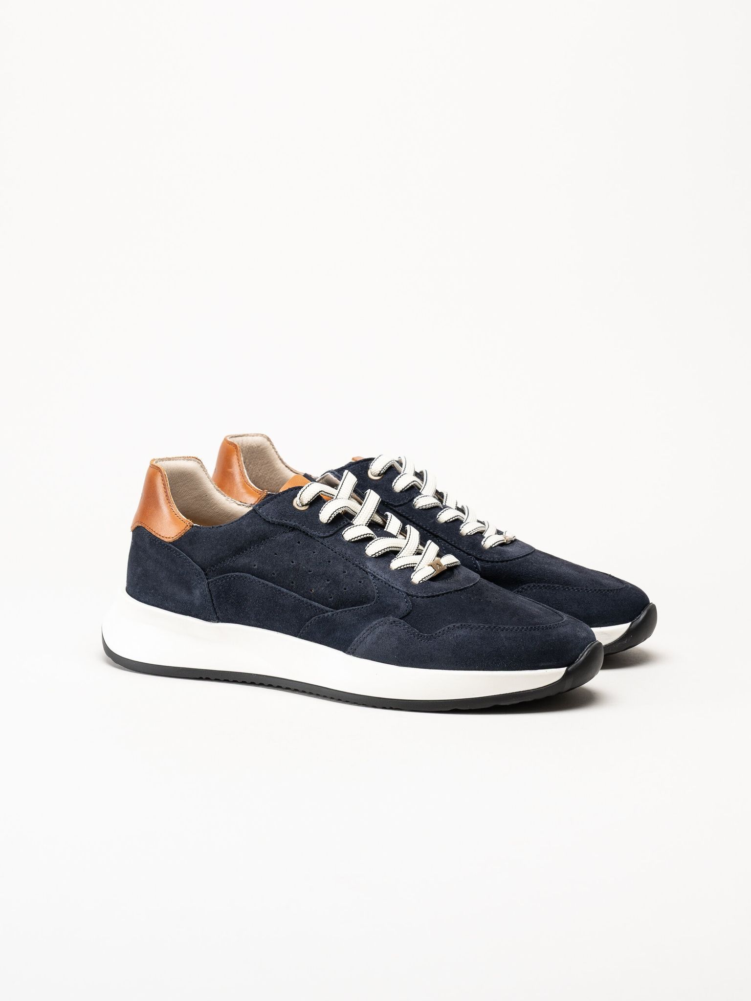 Ambitious - Marinblå sneakers i mocka och skinn