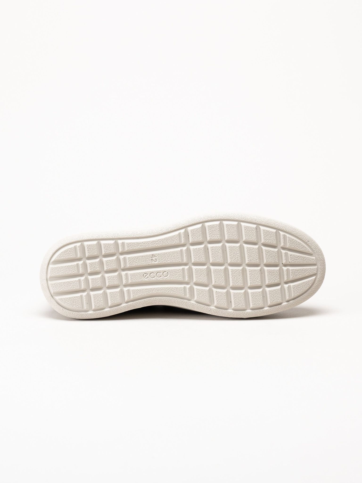 Ecco - Move - Mörkbruna slip on skor i oljat skinn