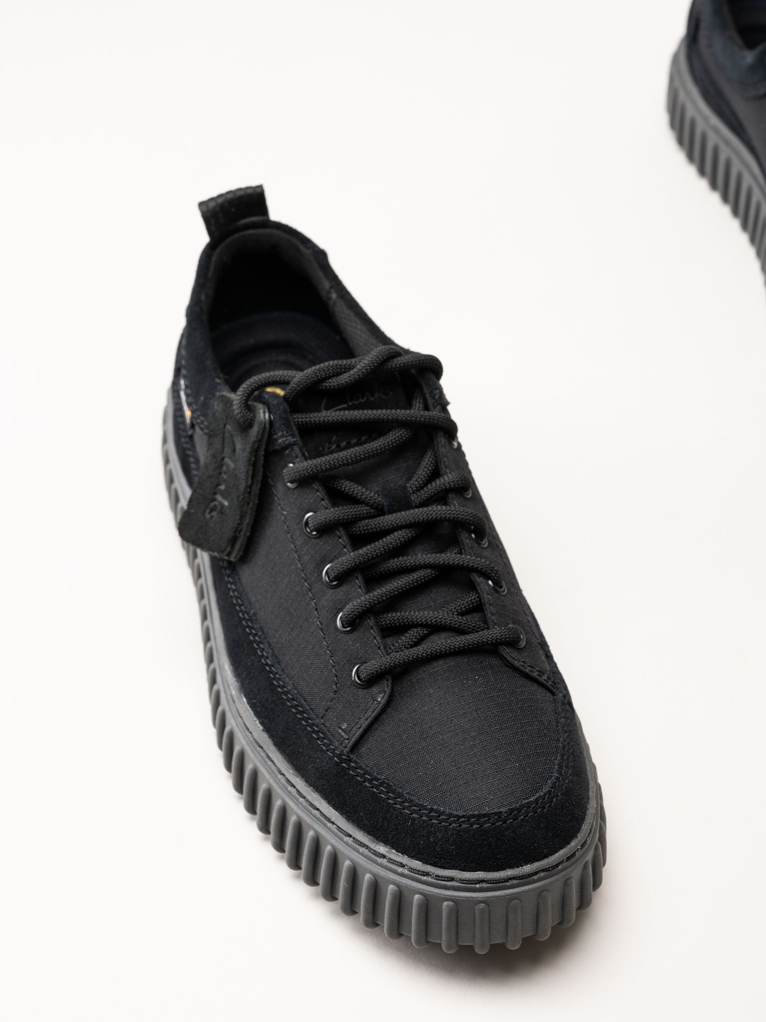Clarks - Torhill Lace - Svarta snörskor