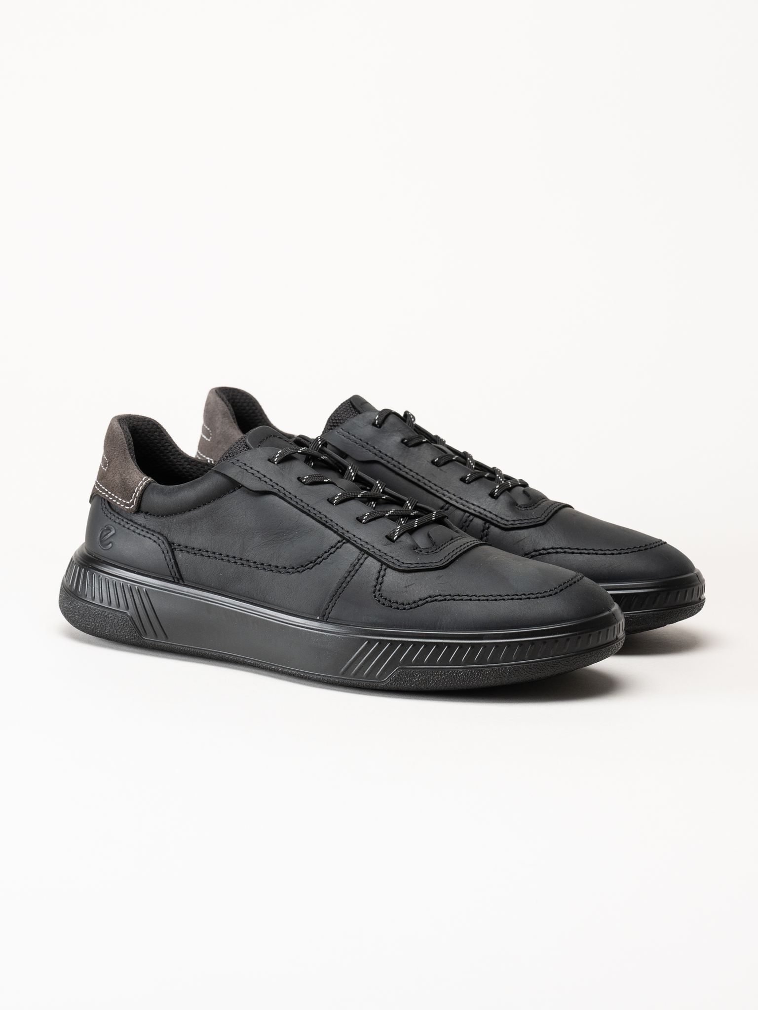 Ecco - Move - Svarta sneakers