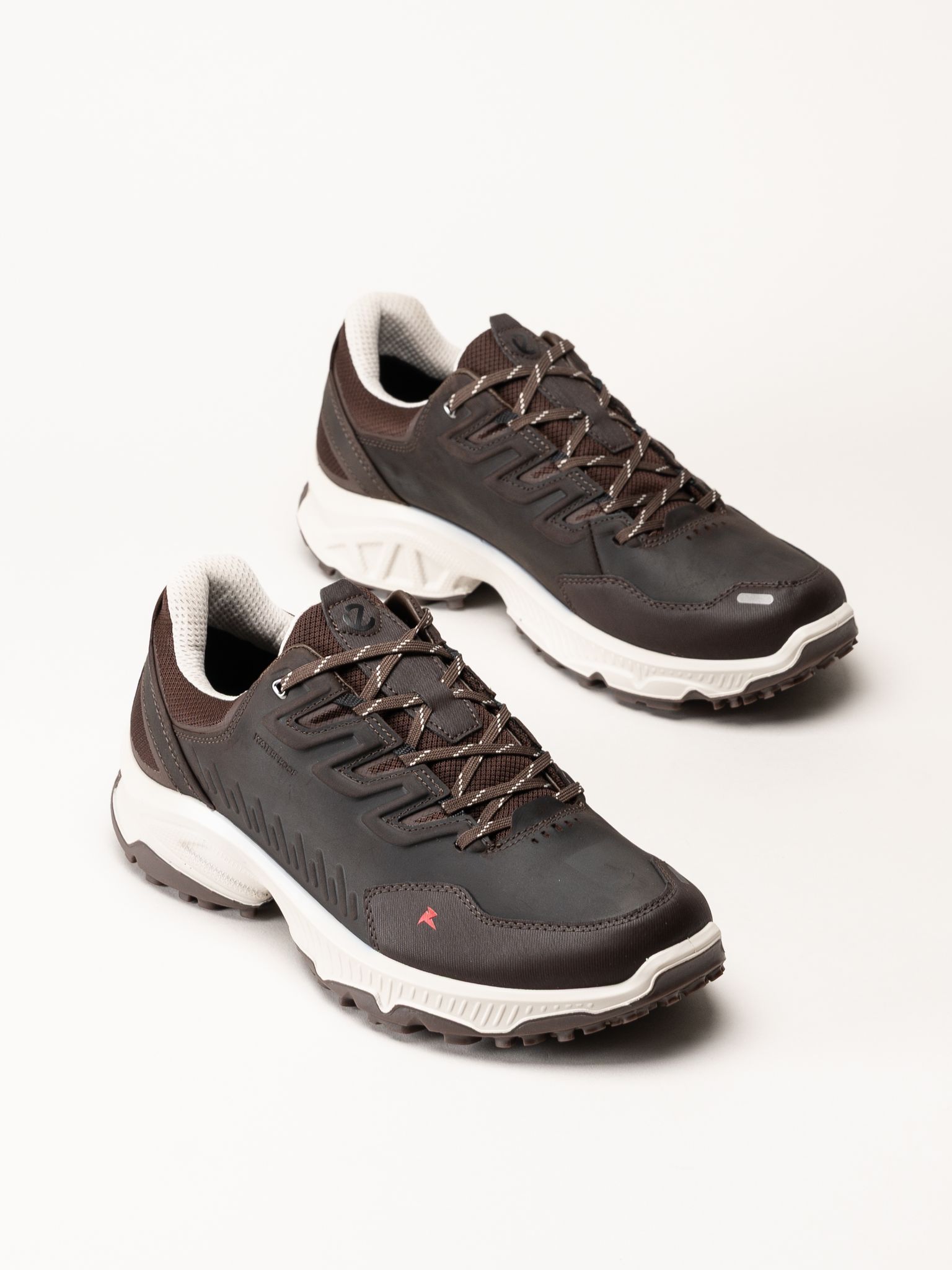 Ecco - Receptor - Mörkbruna sneakers