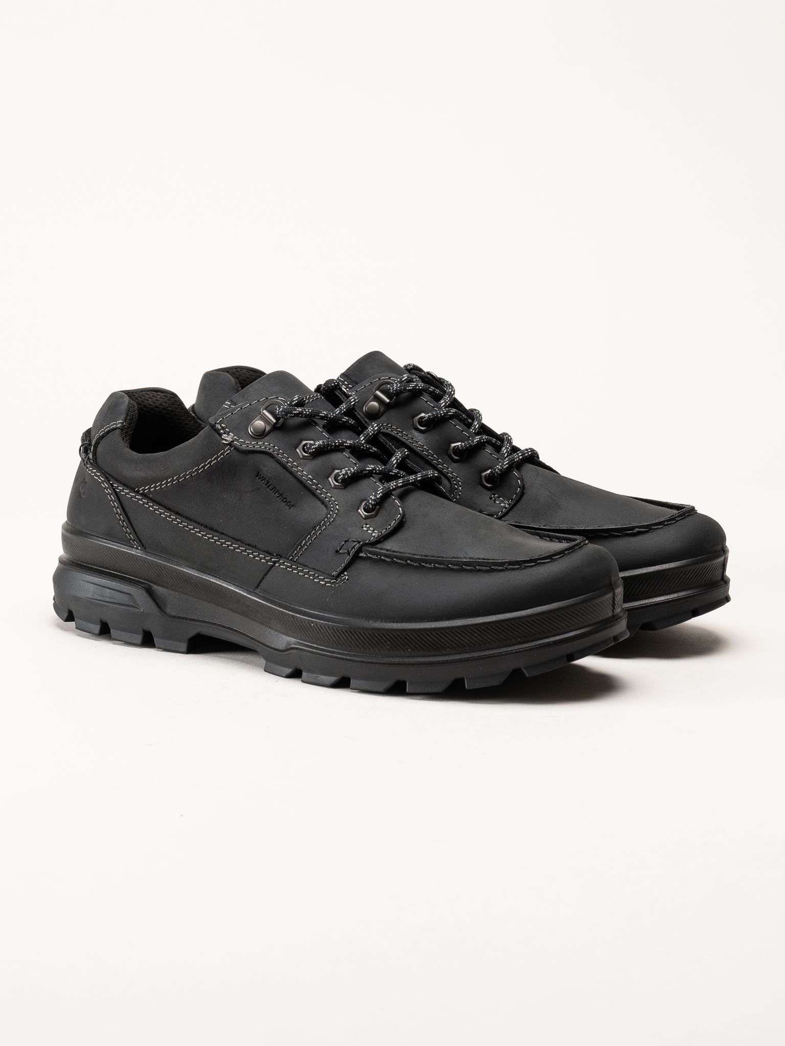 Ecco - Rugged Track - Svarta promenadskor