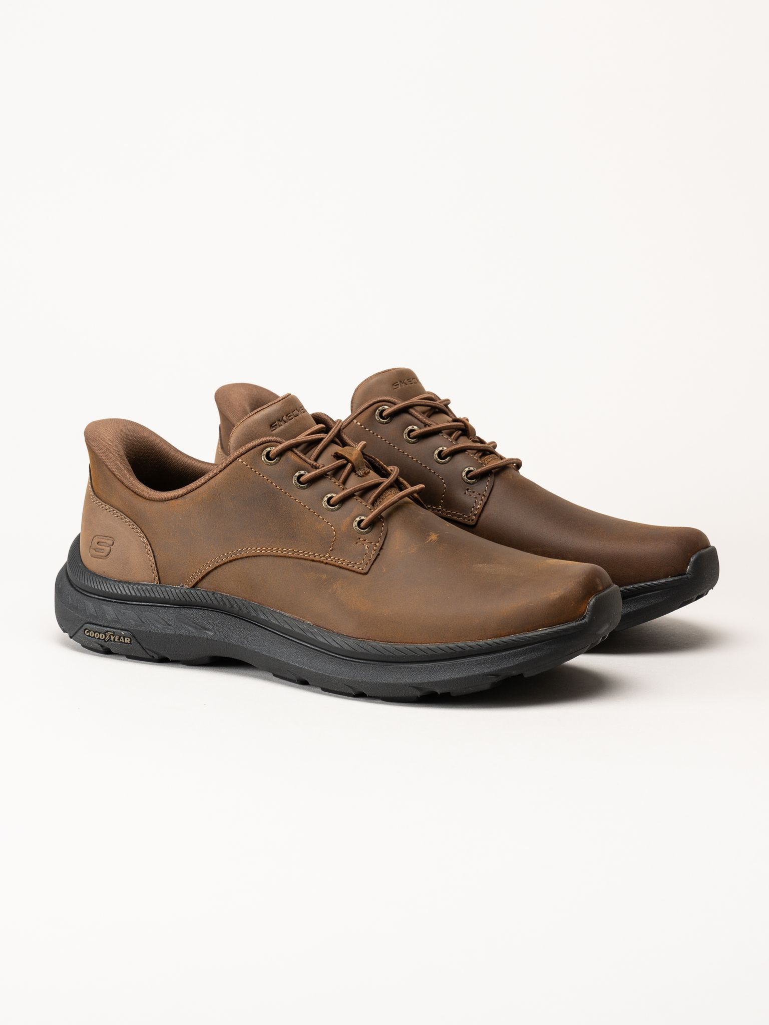 Skechers - Pollard Colt - Mörkbruna snörskor