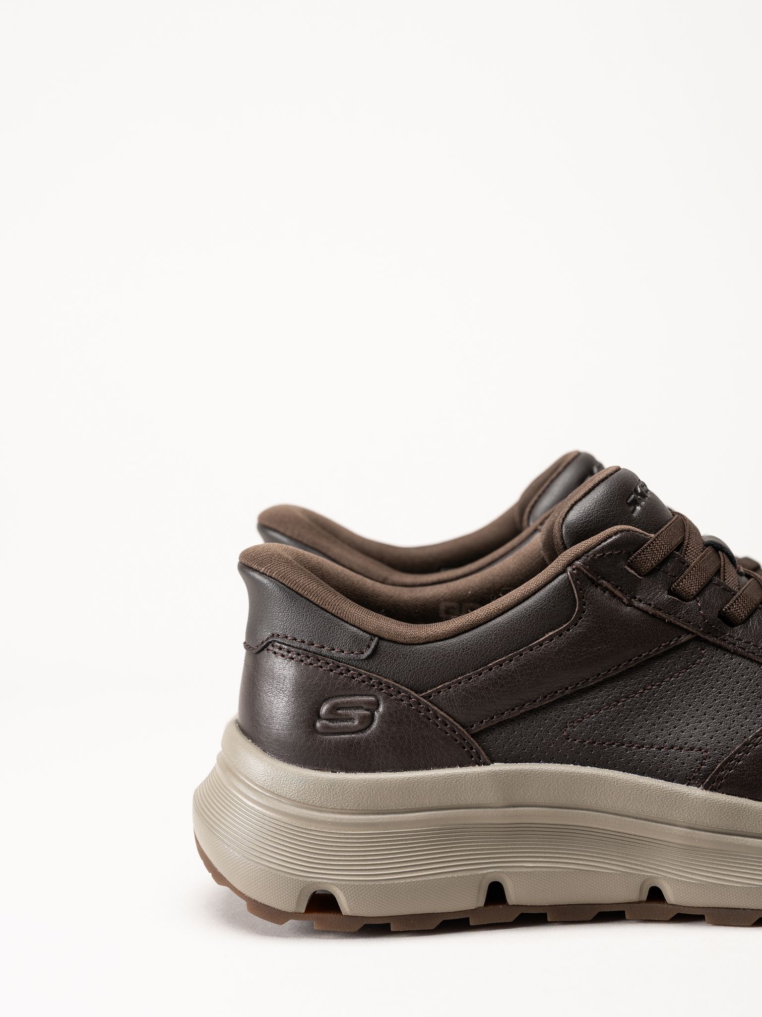 Skechers - Garza Ultra - Tyrell - Mörkbruna sneakers