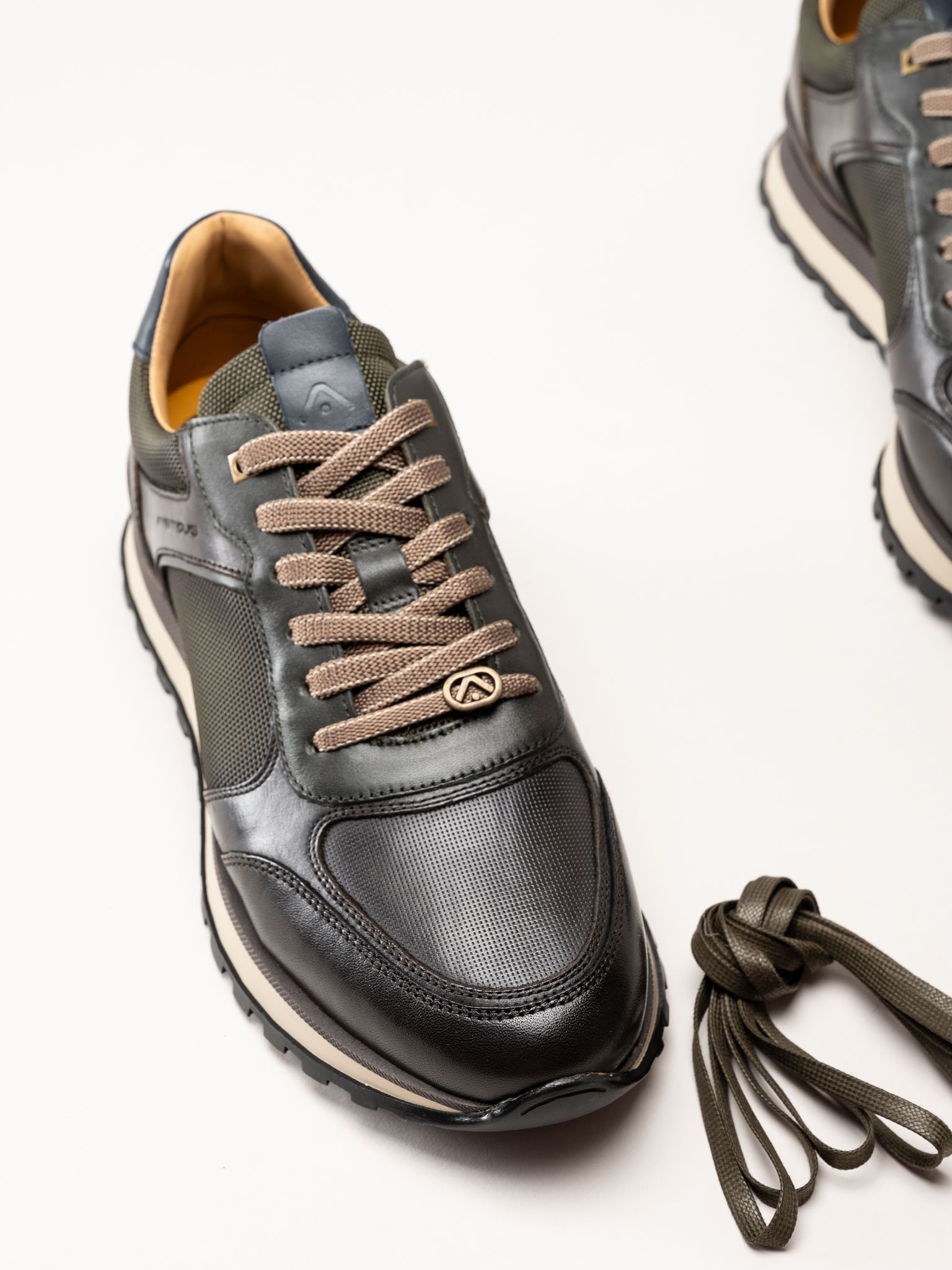 Ambitious - Bruna sneakers