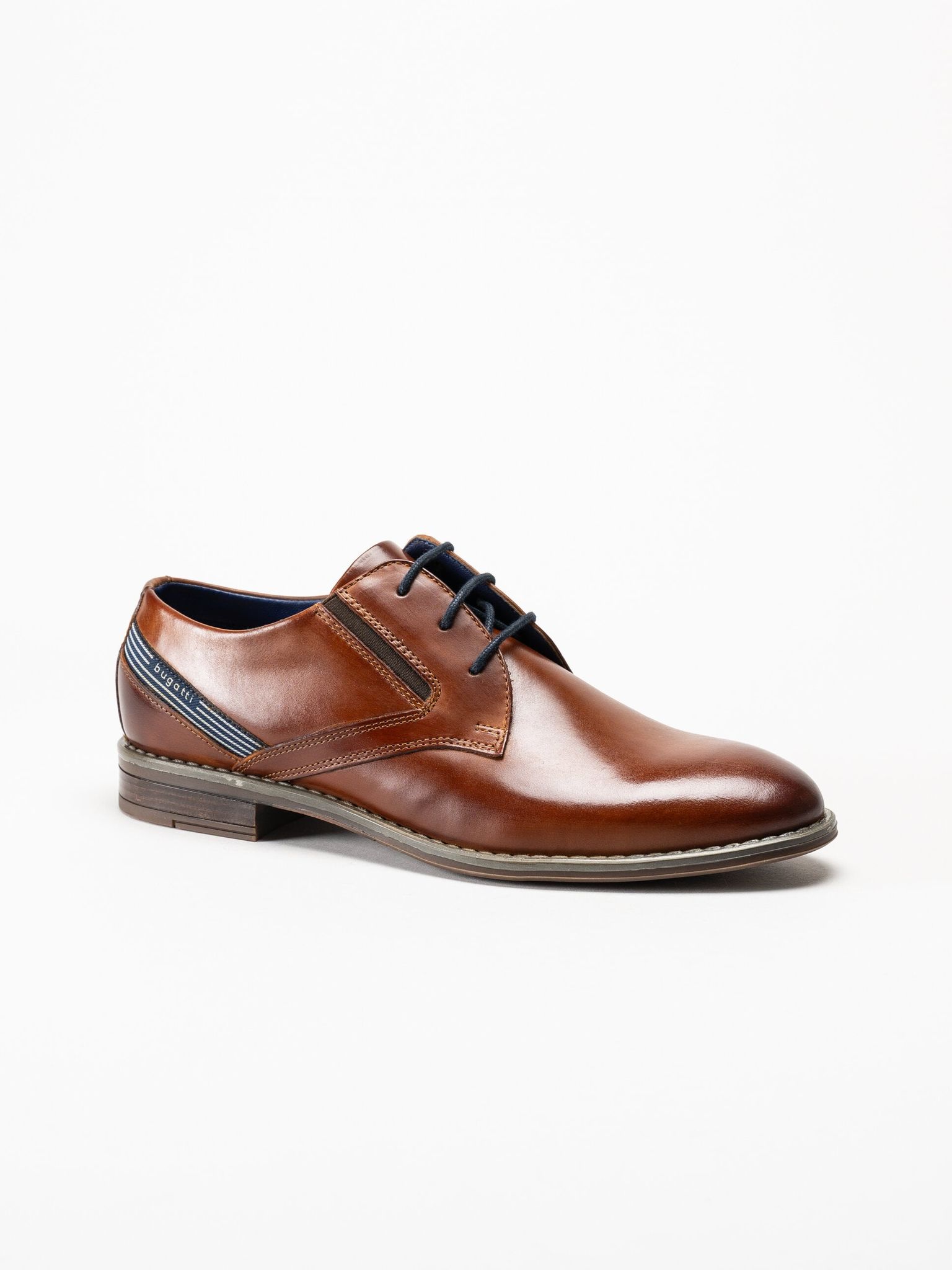 Bugatti - Amros - Ljusbruna snörskor i skinn