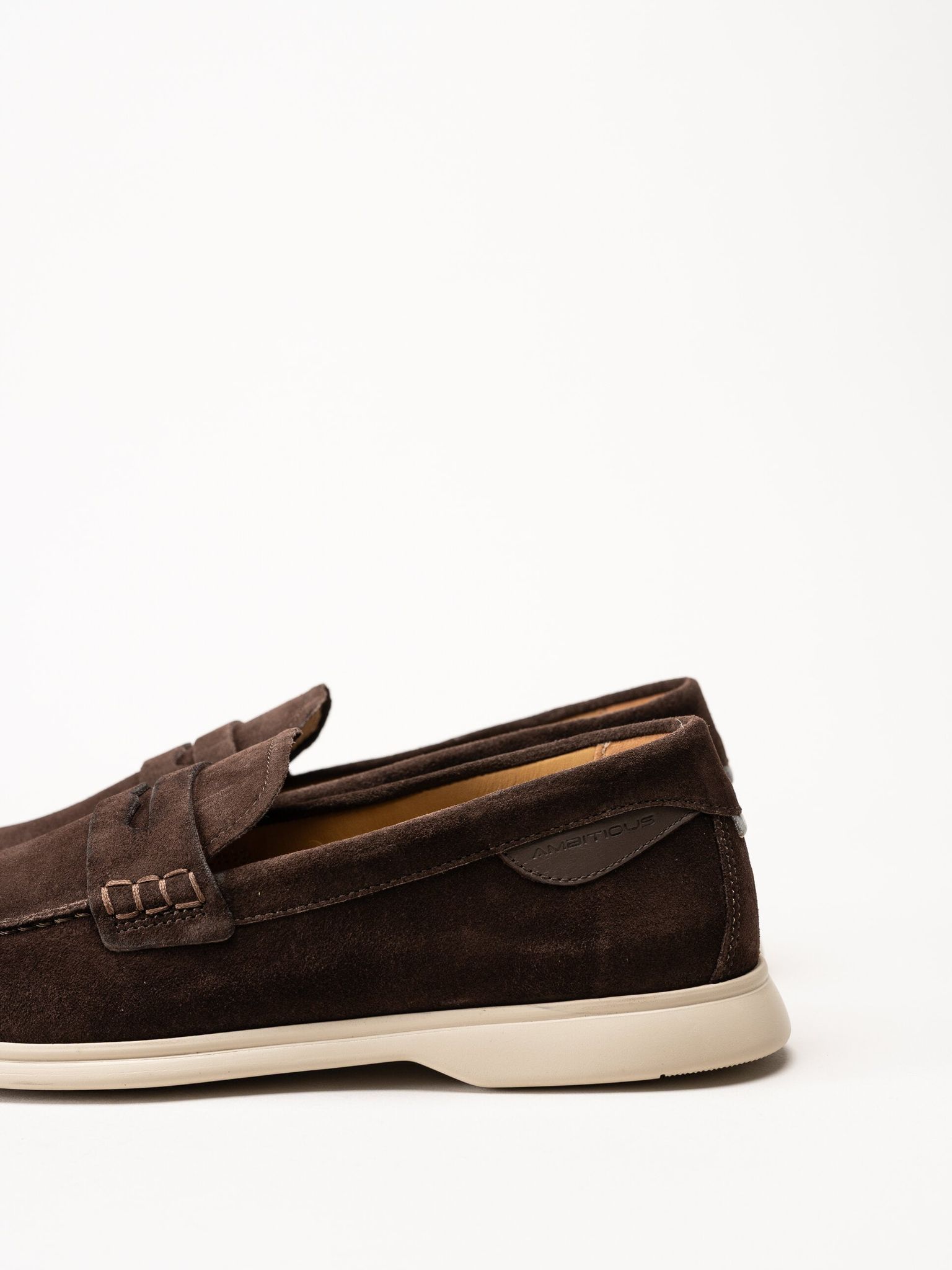 Ambitious - Mörkbruna pennyloafers i mocka
