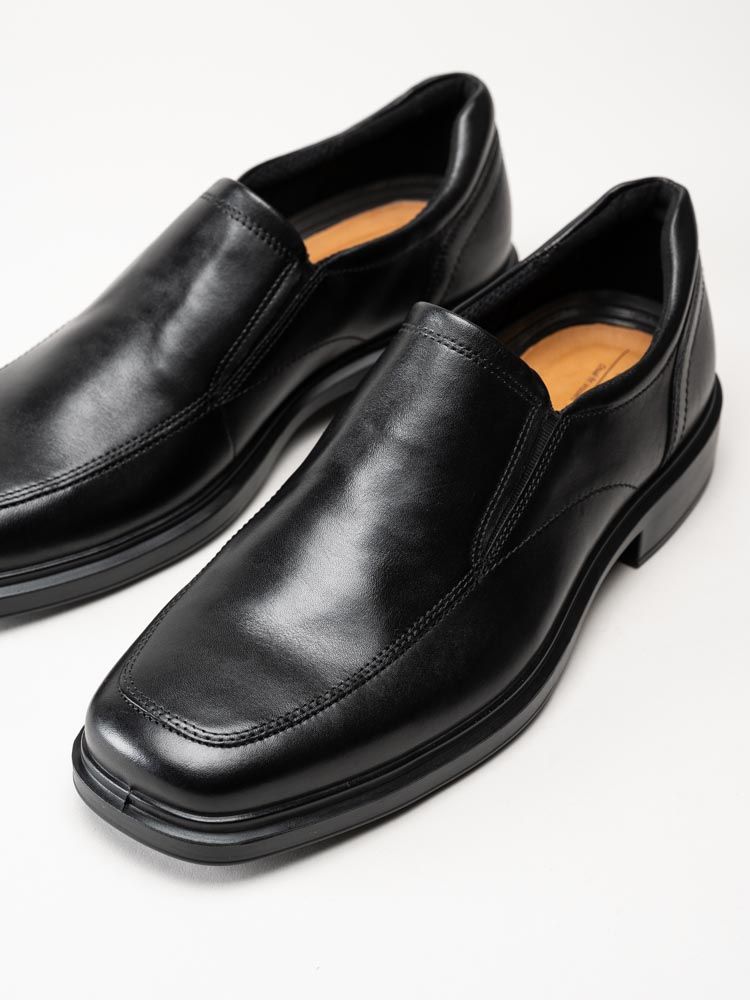 Ecco - Helsinki 2 - Svarta slip on skor