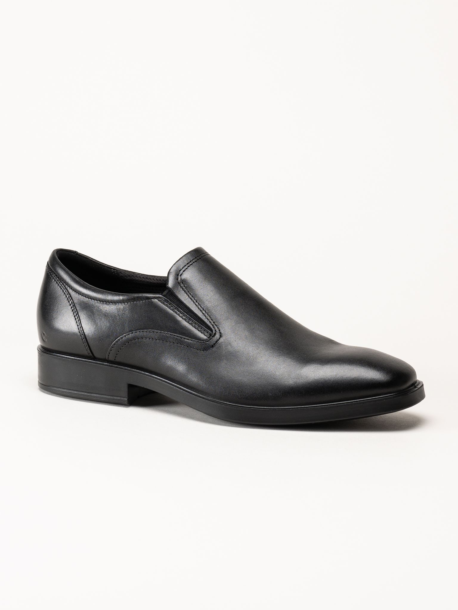 Ecco - Metro Milan - Svarta slip on skor