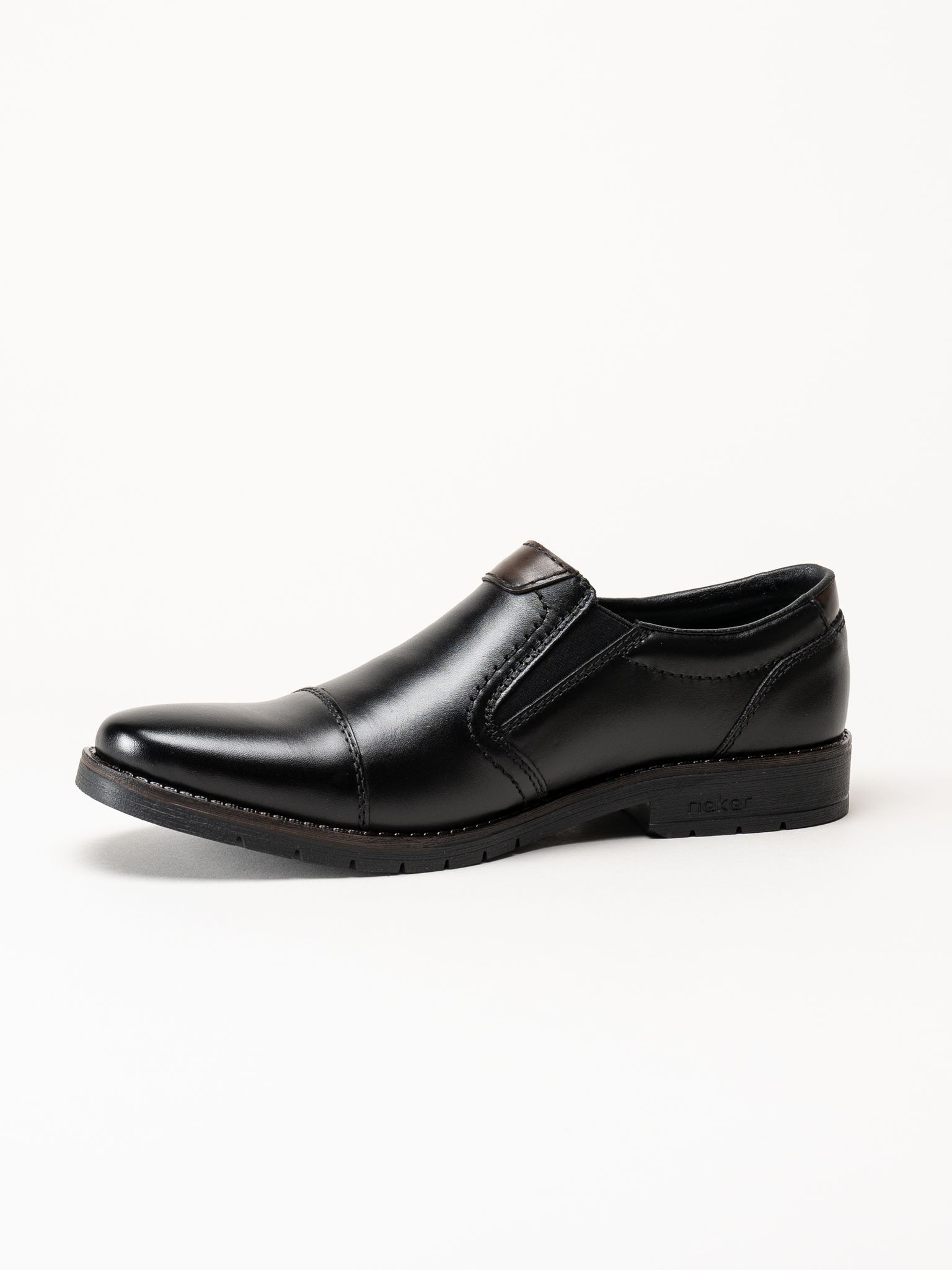 Rieker - Svarta loafers