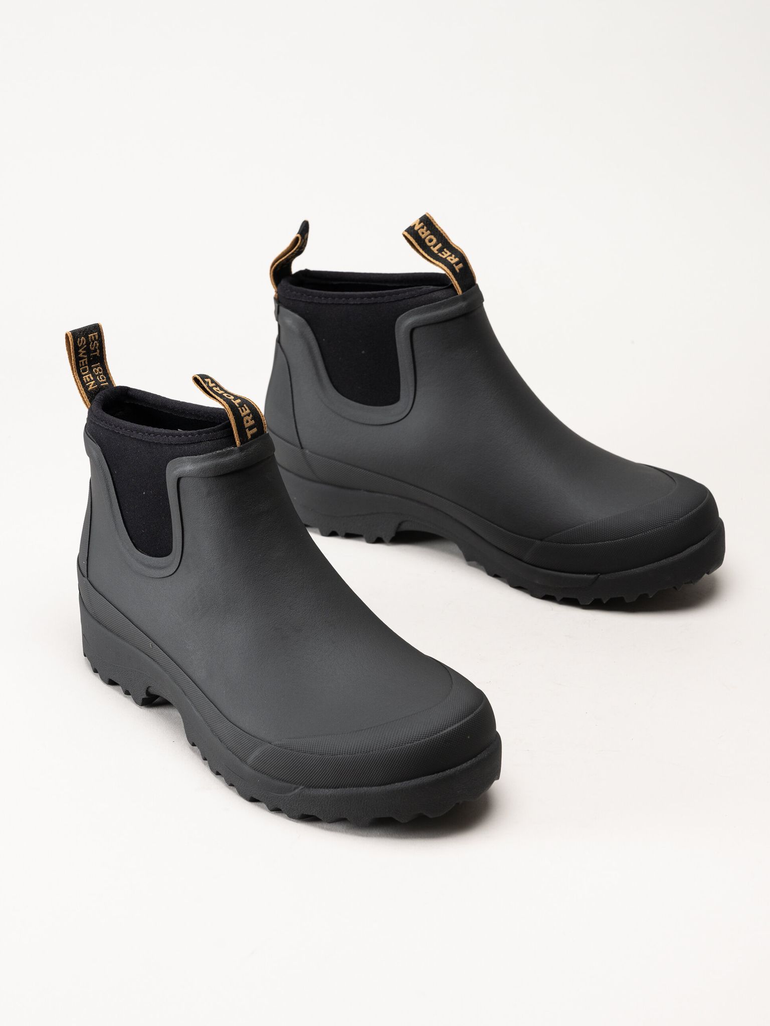 Tretorn - Terräng Low Neo - Svarta låga gummistövlar
