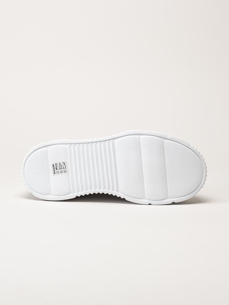 Inuikii - Matilda Canvas Low - Vita sneakers med platåsula