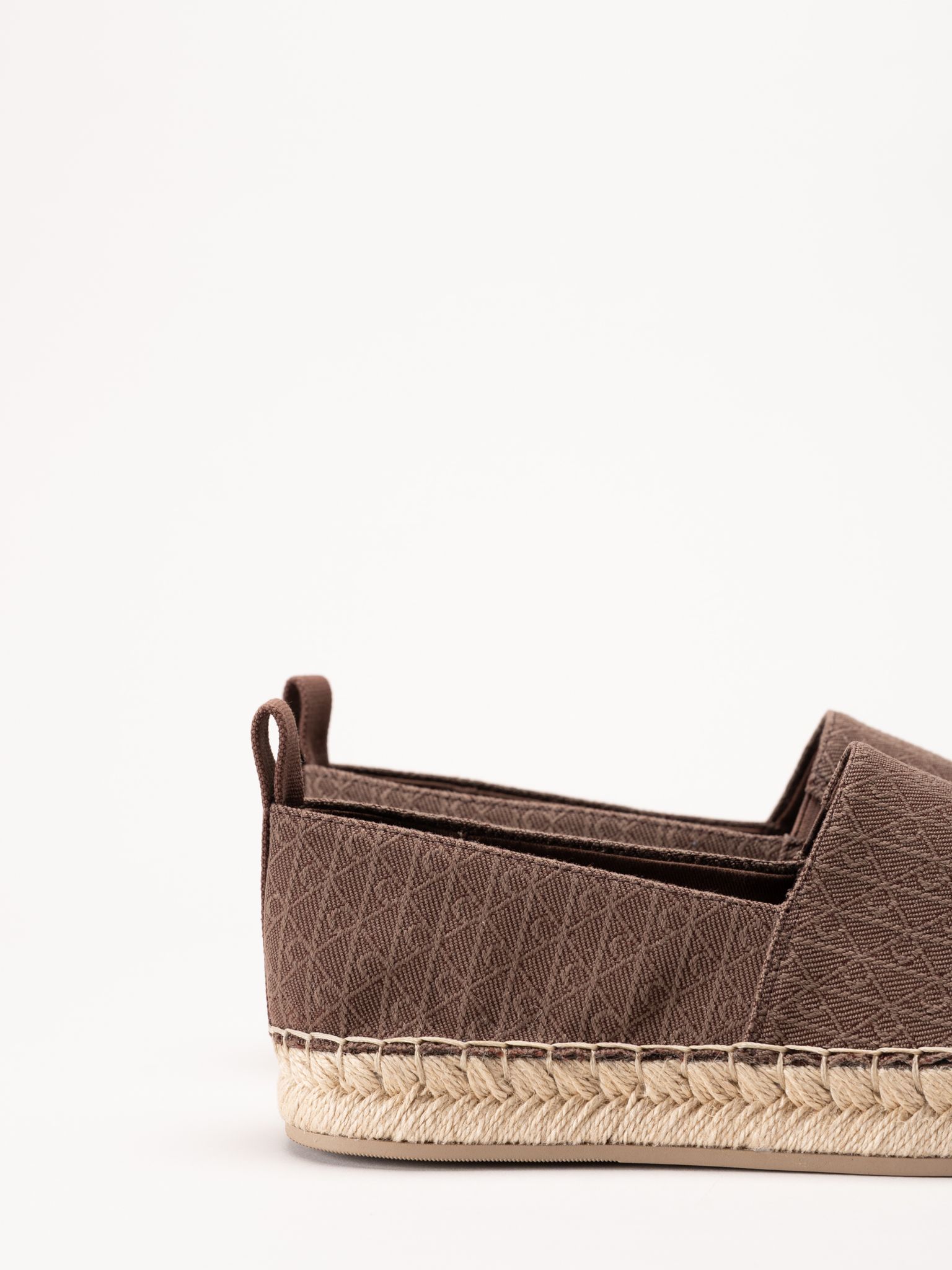 Calvin Klein - Oblique AOP - Mörkbruna espadrillos