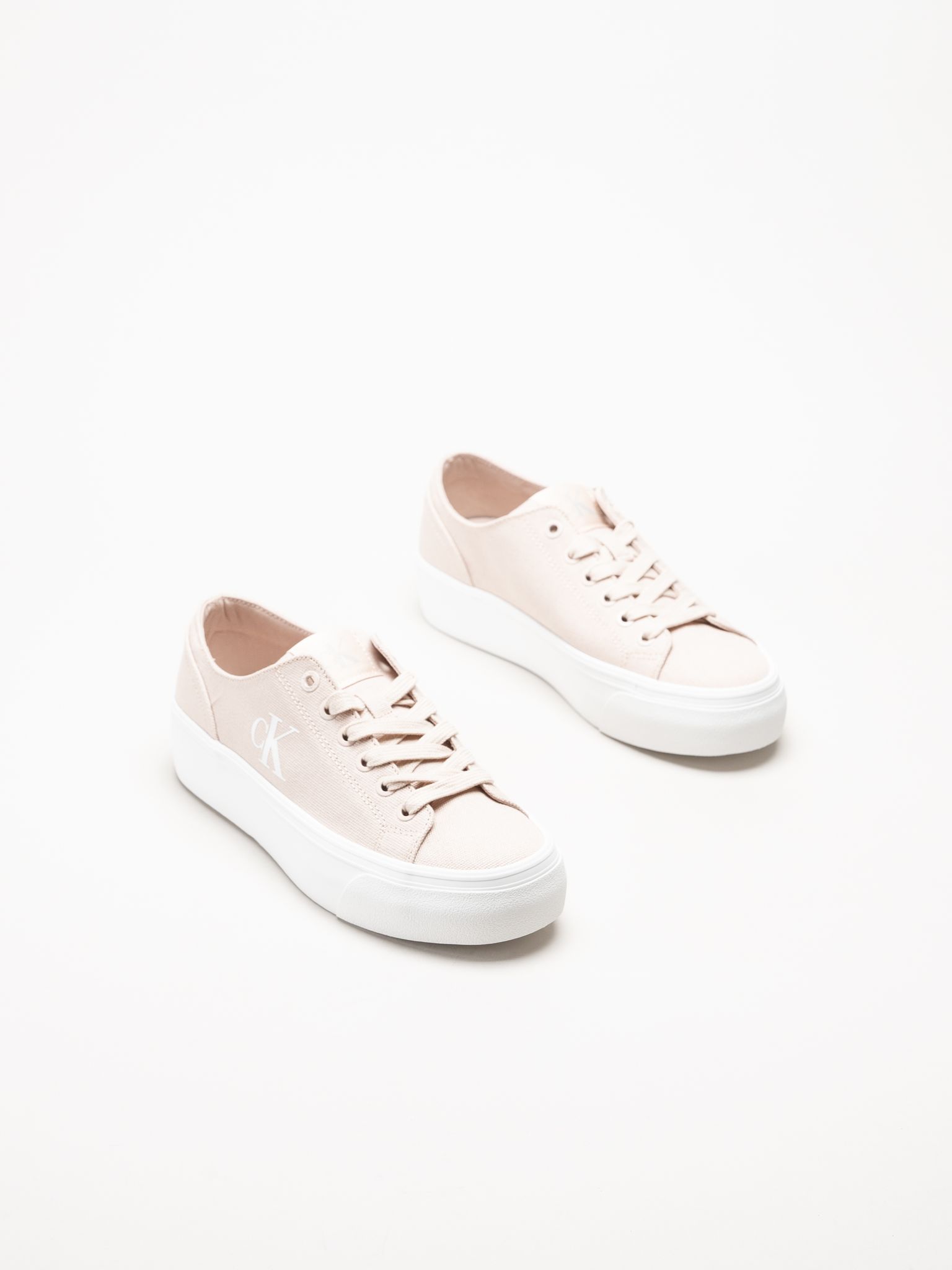 Calvin Klein - Vulc Flatform Low Canvas Mg - Ljusrosa platåsneakers i textil
