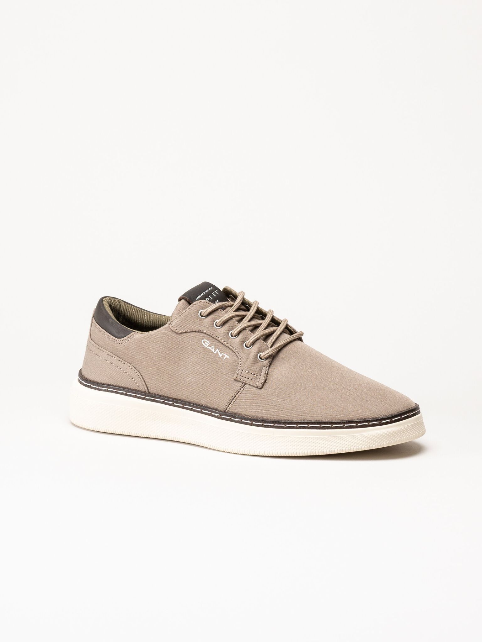 Gant Footwear - San Prep - Ljusbruna sneakers i textil