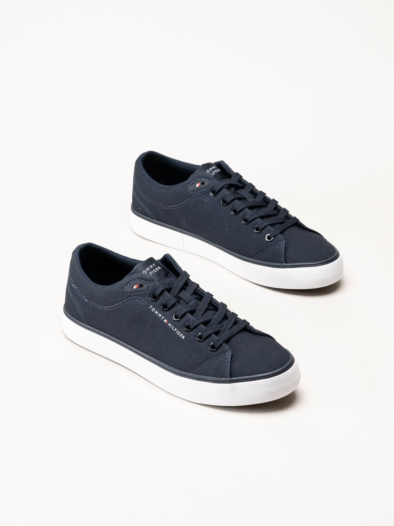 Tommy Hilfiger - Harlem Core II CVS - Mörkblå låga tygskor
