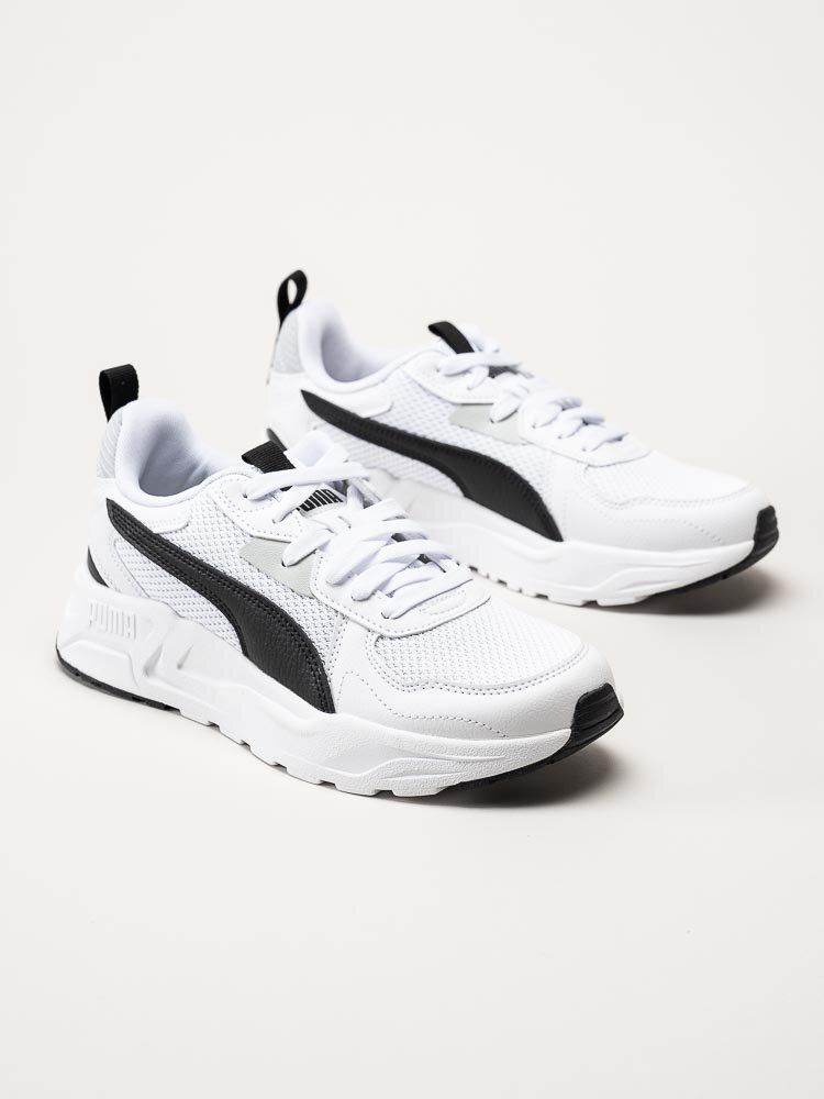 Puma - Trinity Lite Jr - Vita sneakers i textil