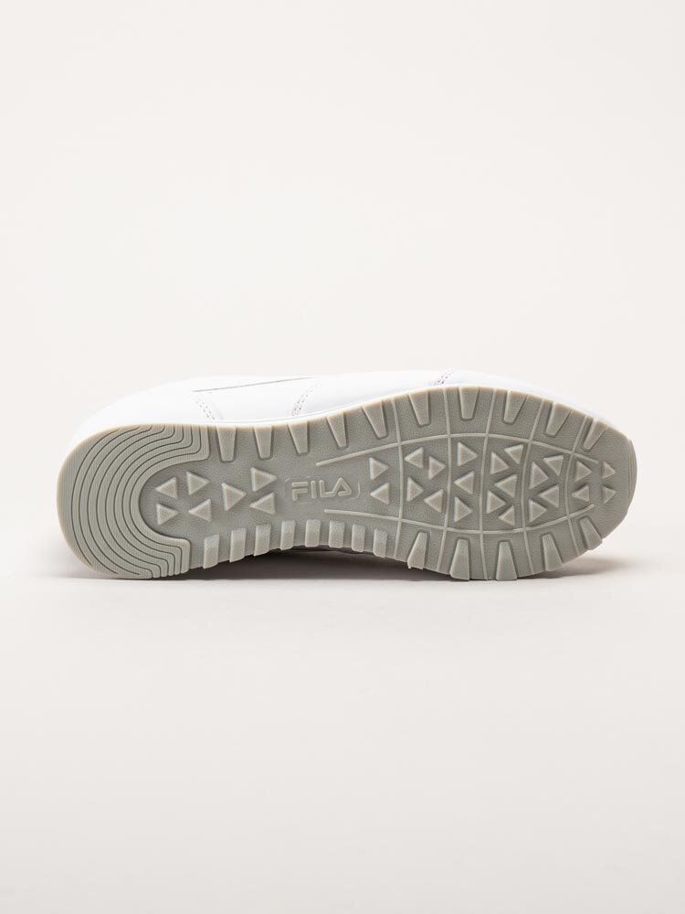 FILA - Orbit Teens - Vita retrosneakers i skinnimitation