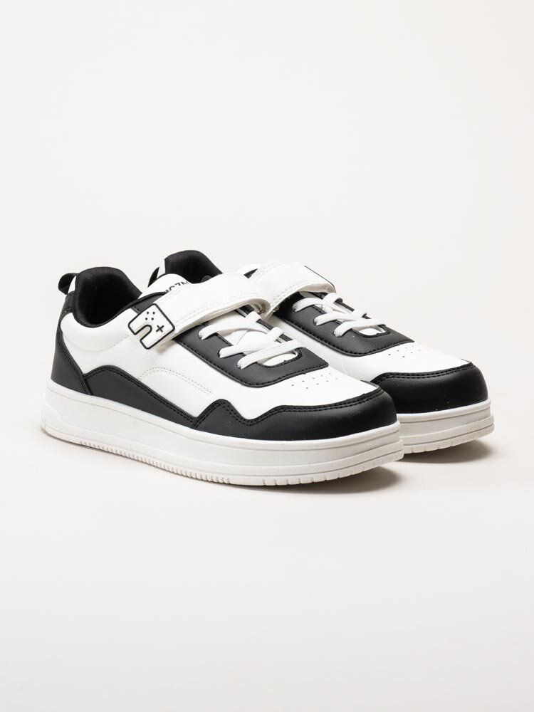 ZigZag - Lodus Kids Shoe - Svart-vita sneakers i skinnimitation